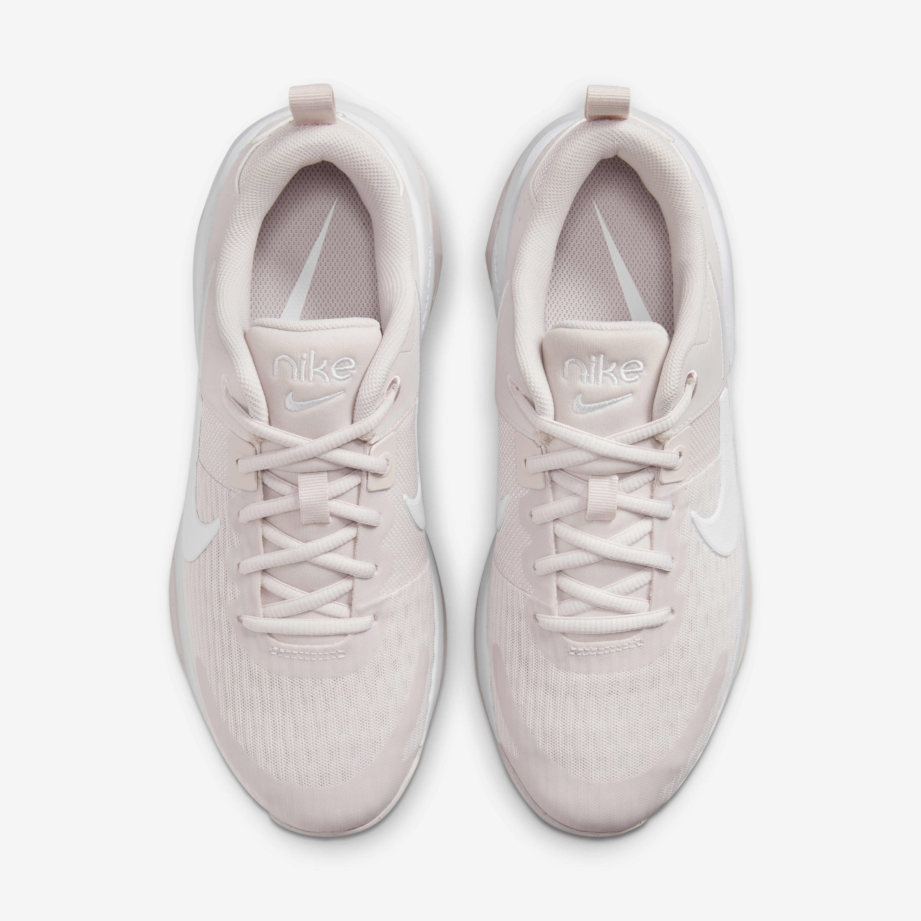 Nike shoes for women size 6 discount