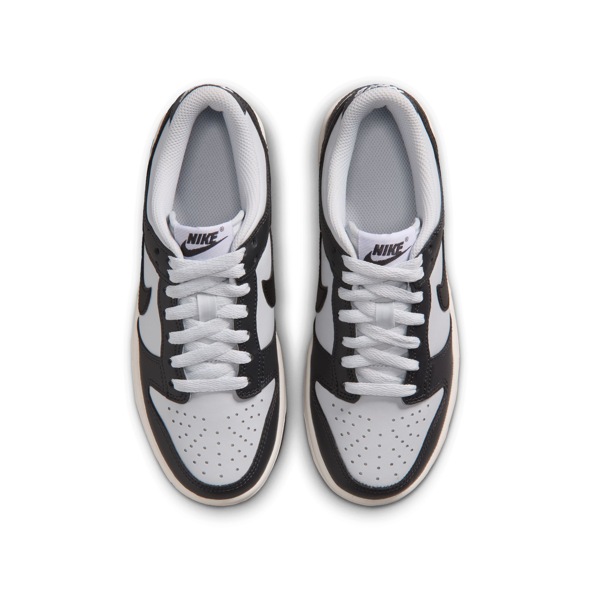 Nike Dunk Low image number 2