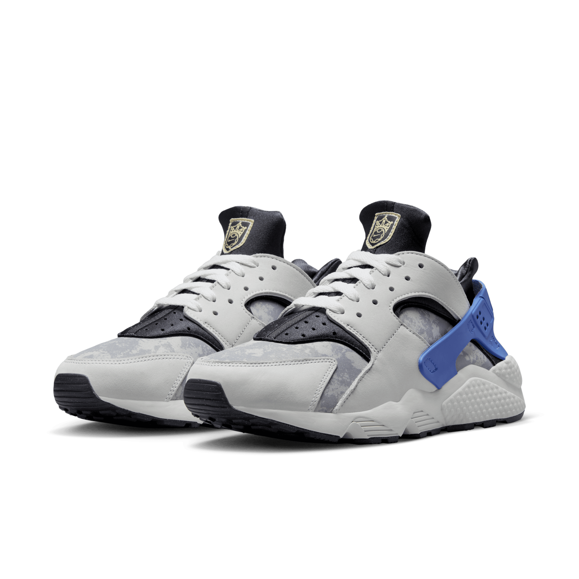 Shop Air Huarache Premium Men s Shoes Nike KSA