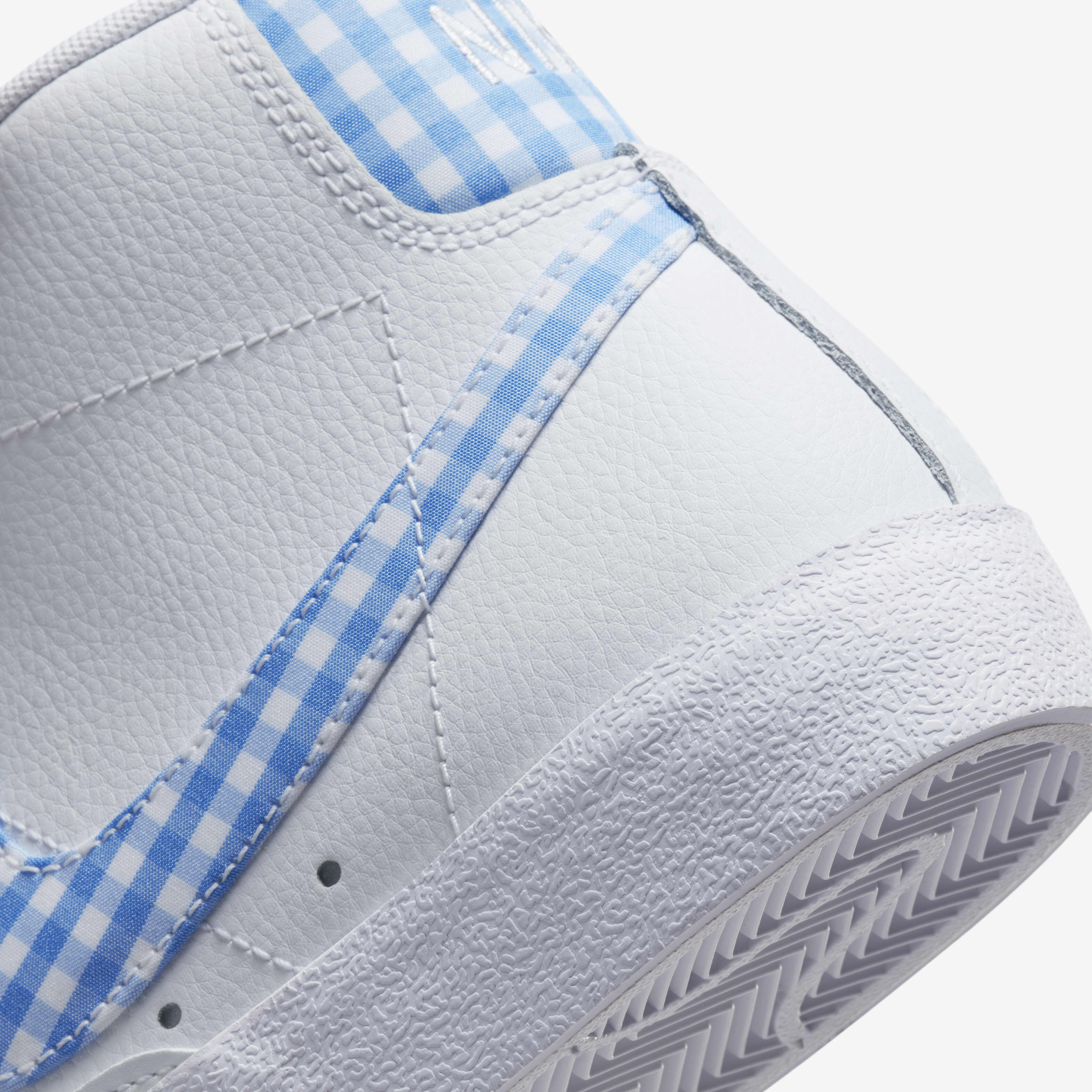 Nike Blazer Mid '77 image number 7