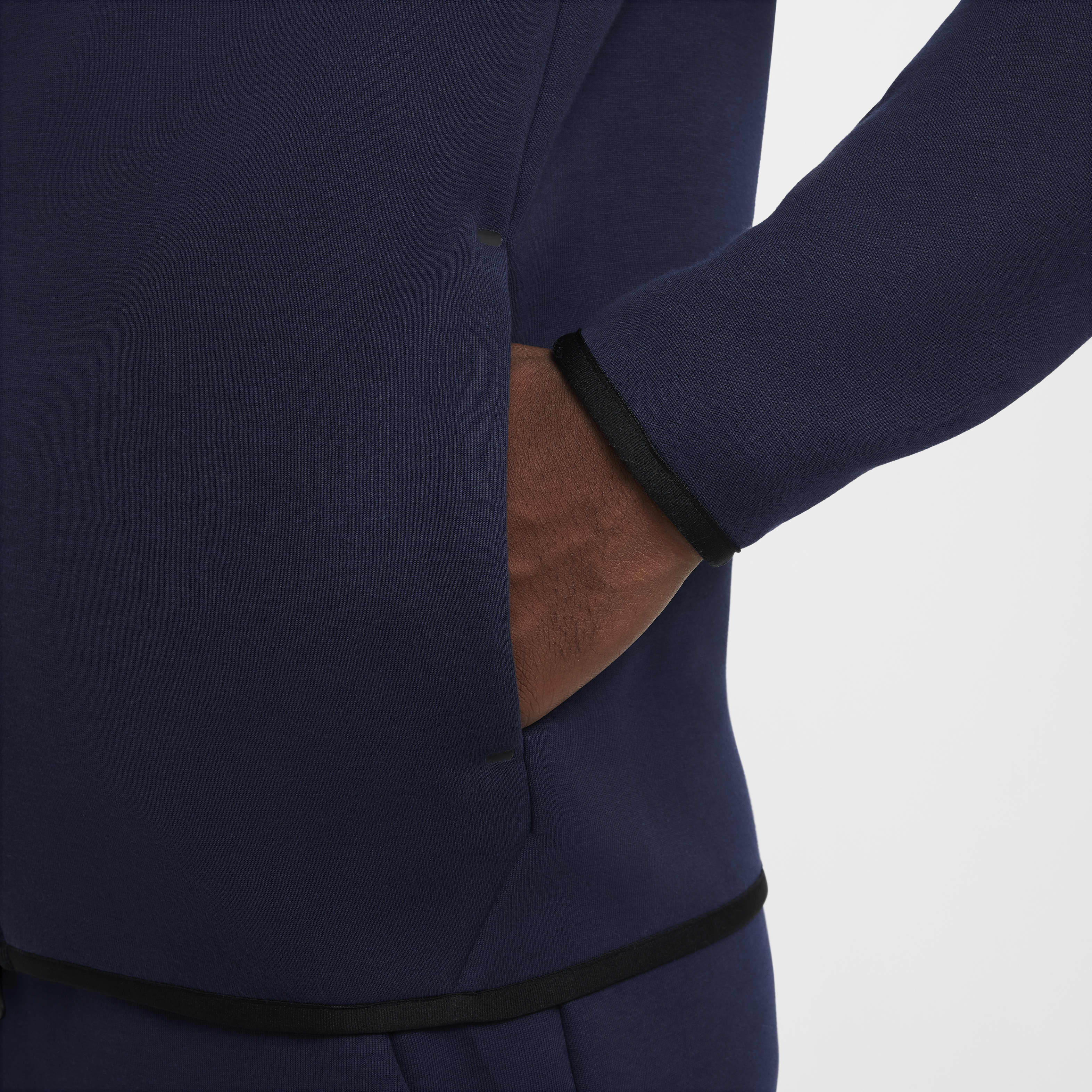 Nike Tech image number 6