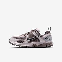 Nike Vomero 5