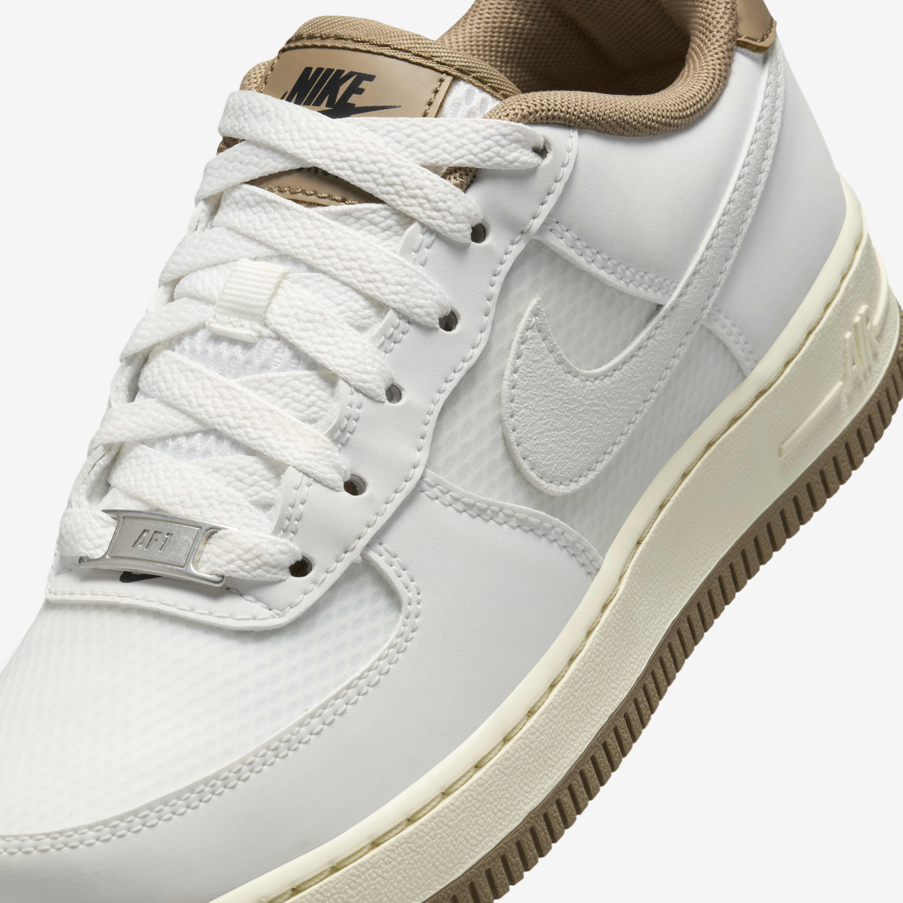 La 'air force 1 lv8 outlet