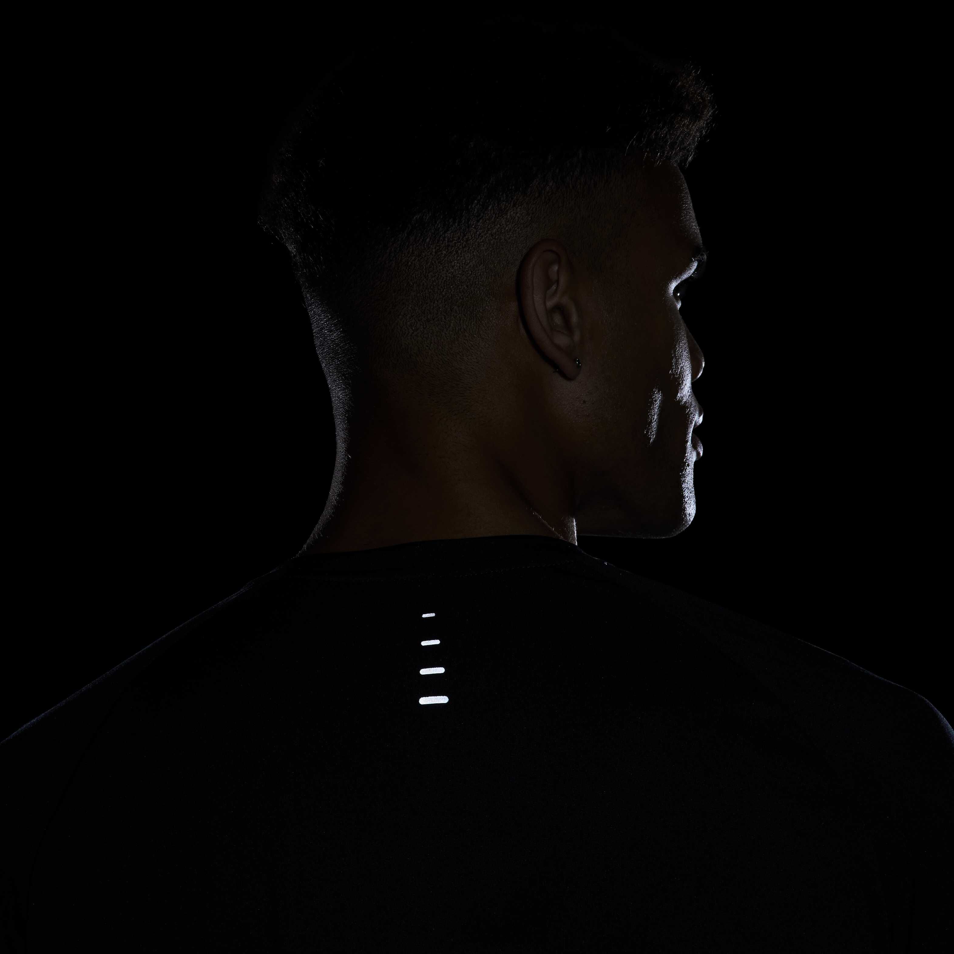 نايكي سترايد image number 8