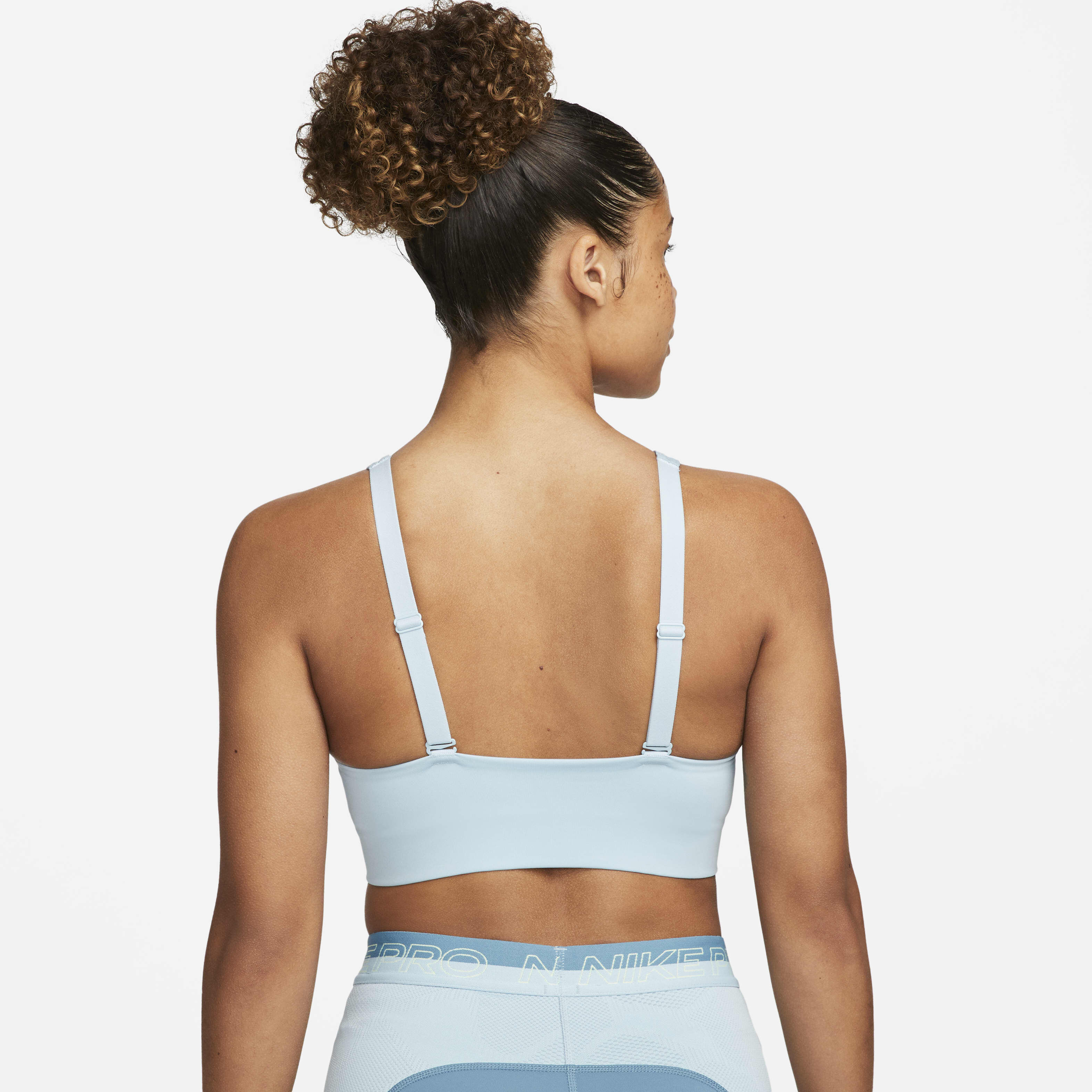 Nike Indy Plunge Cut-Out image number 1