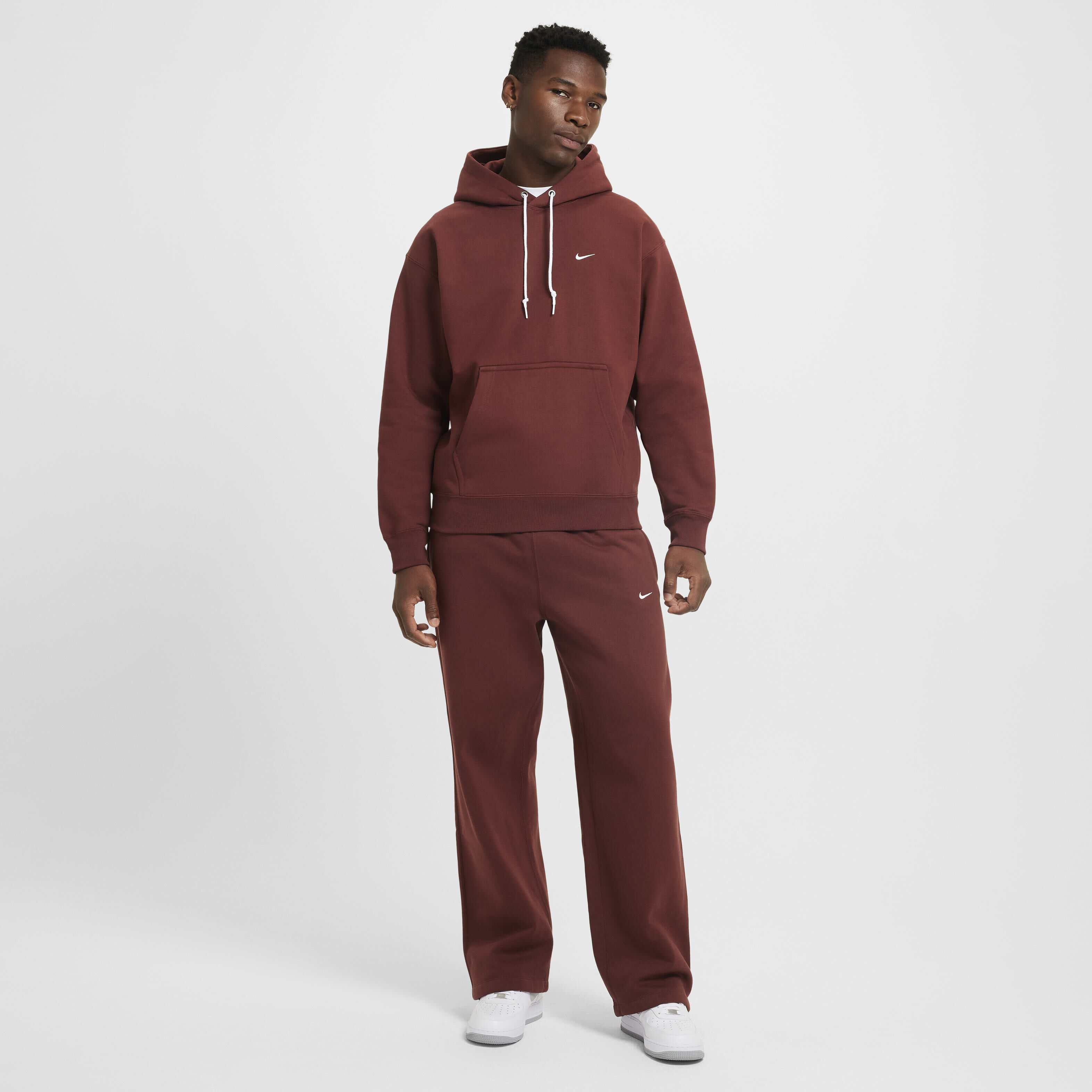 نايكي سولو سووش image number 6