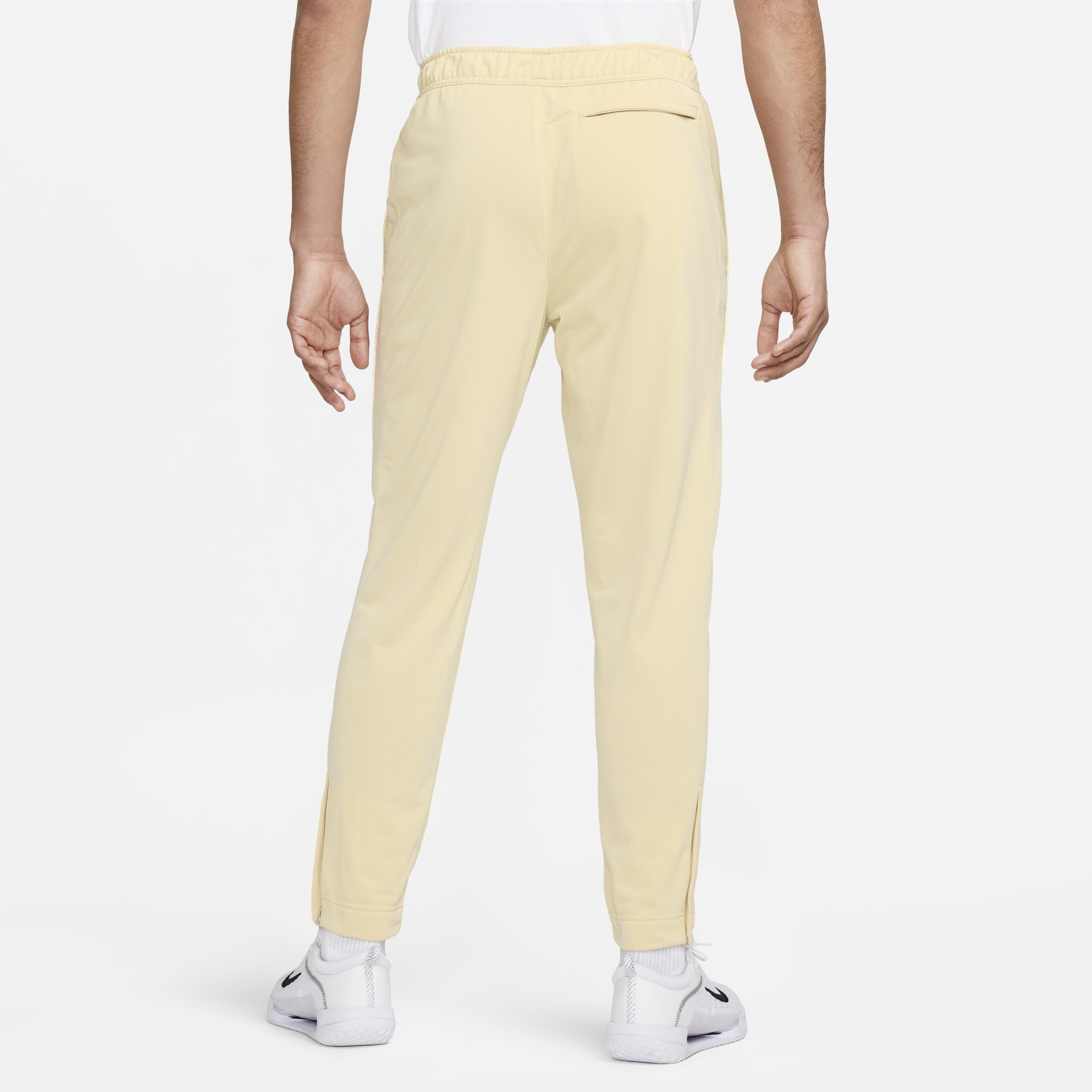 NikeCourt image number 1