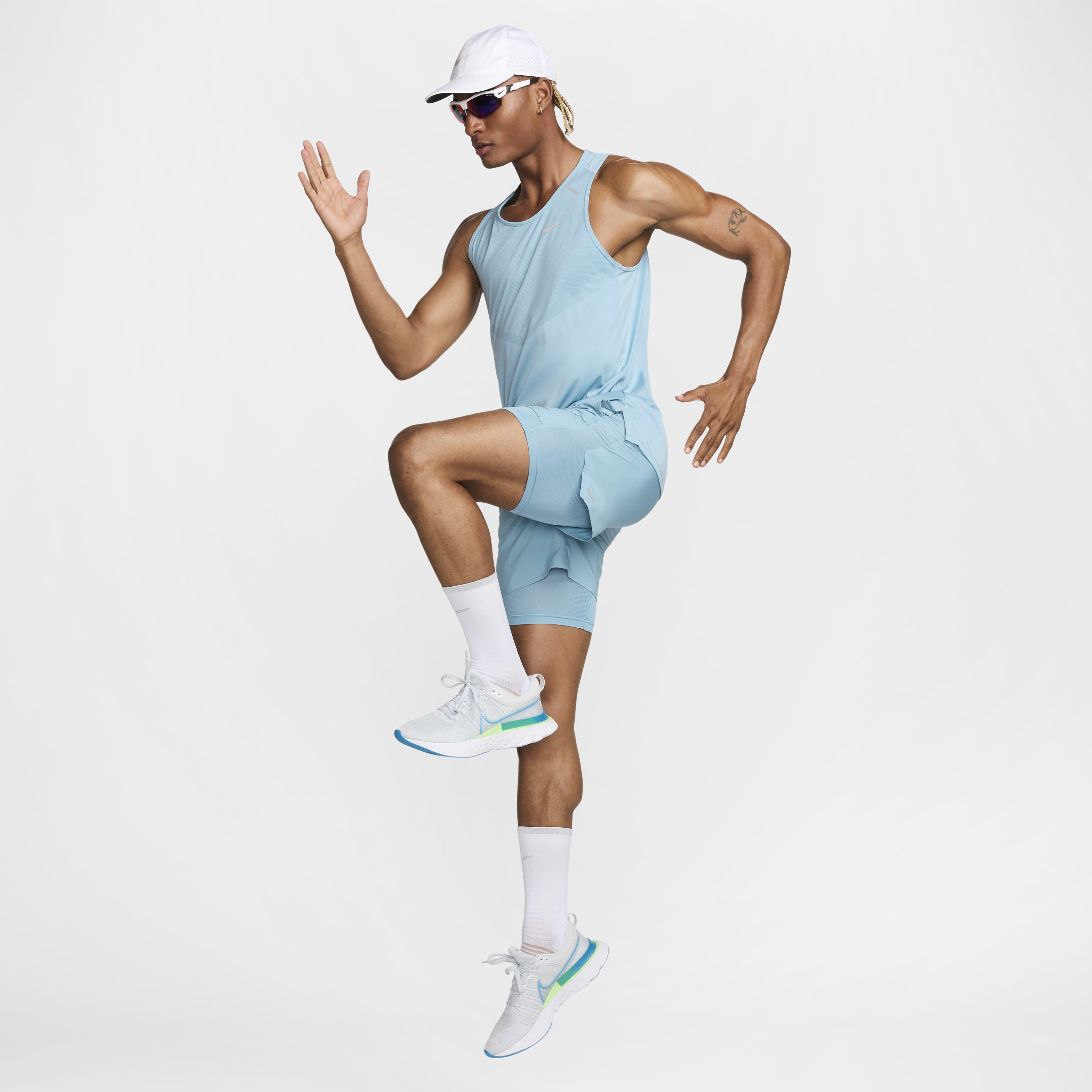 Nike rise 365 tank sale