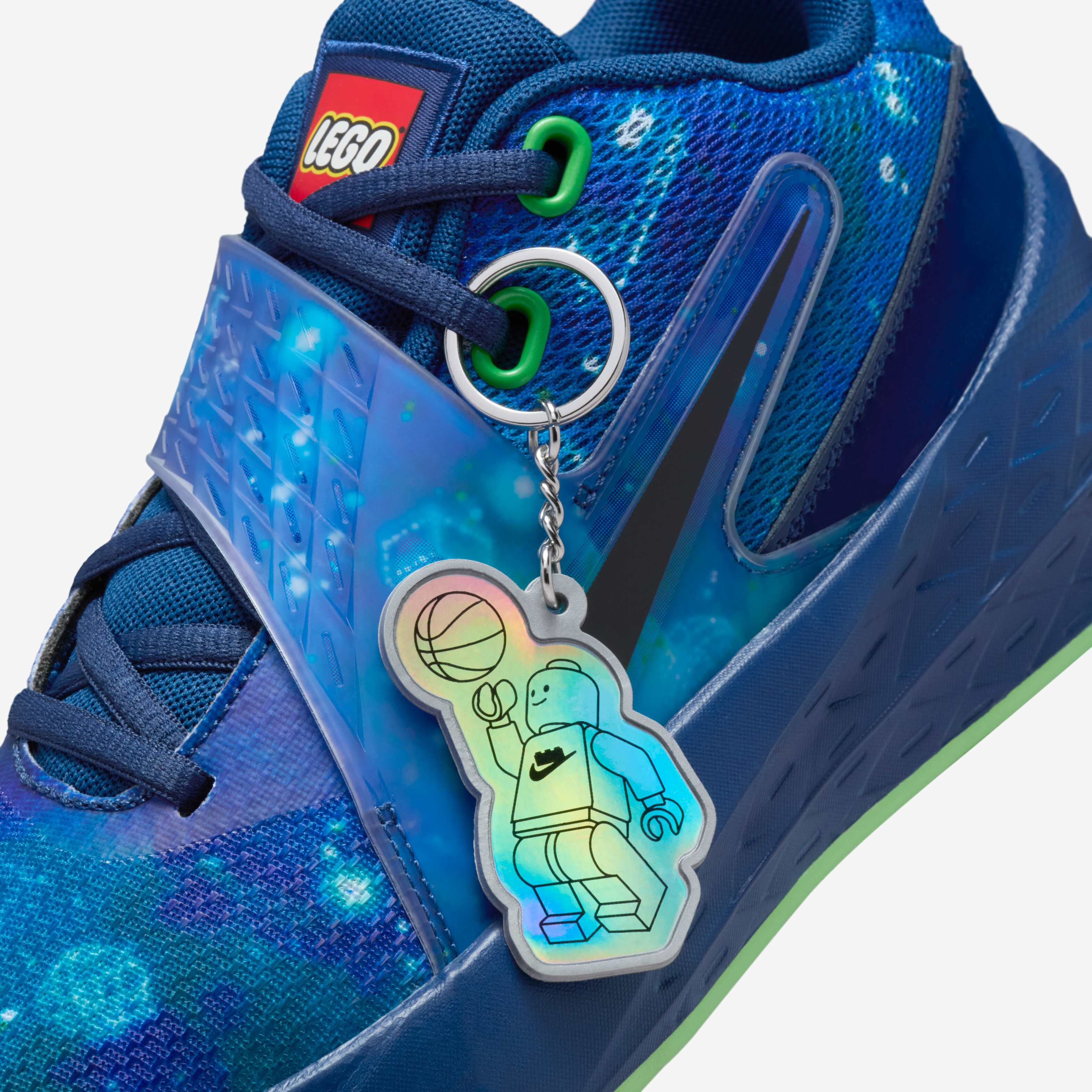 Nike Hustle D 12 x LEGO&reg; Collection image number 9