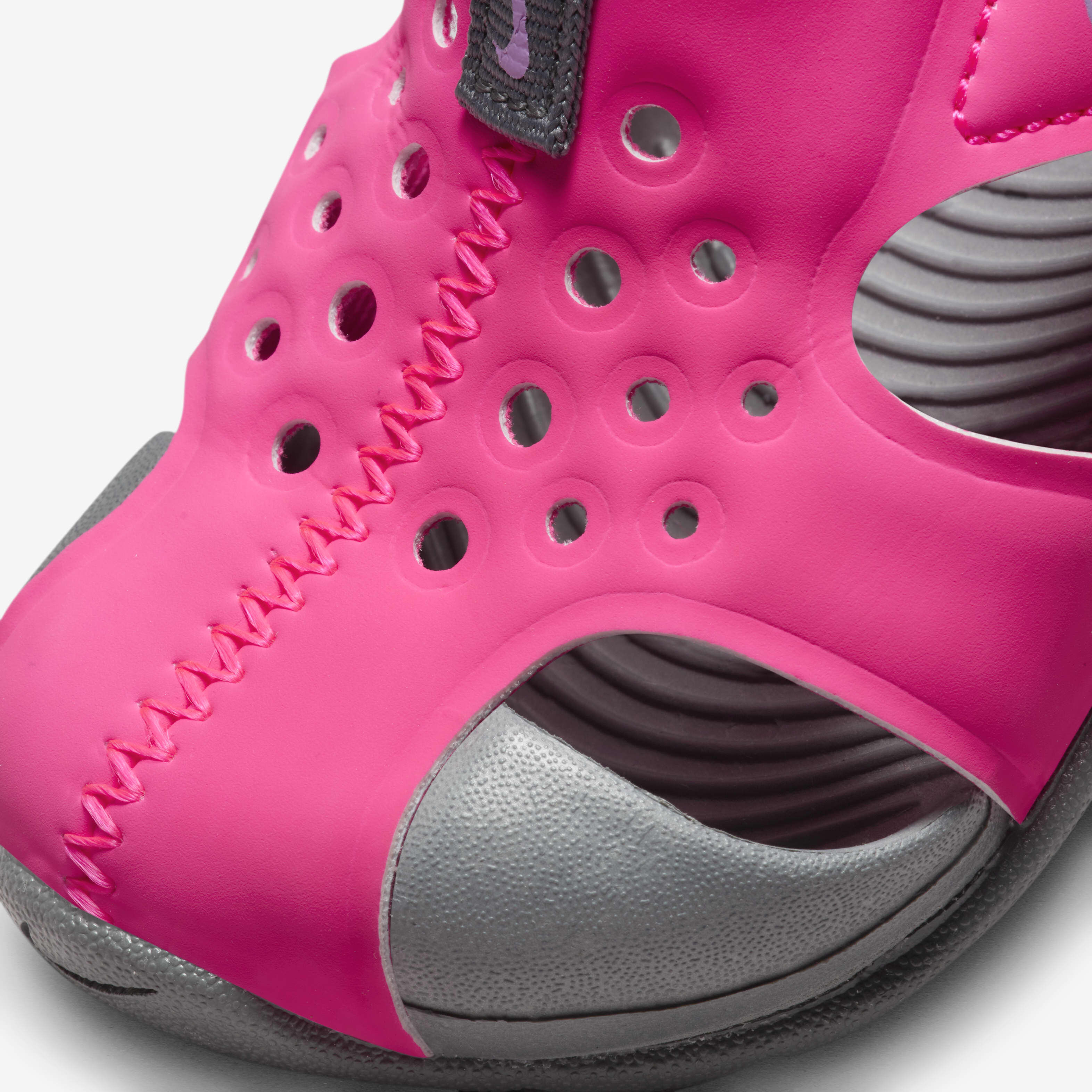Nike sun protect sandals online