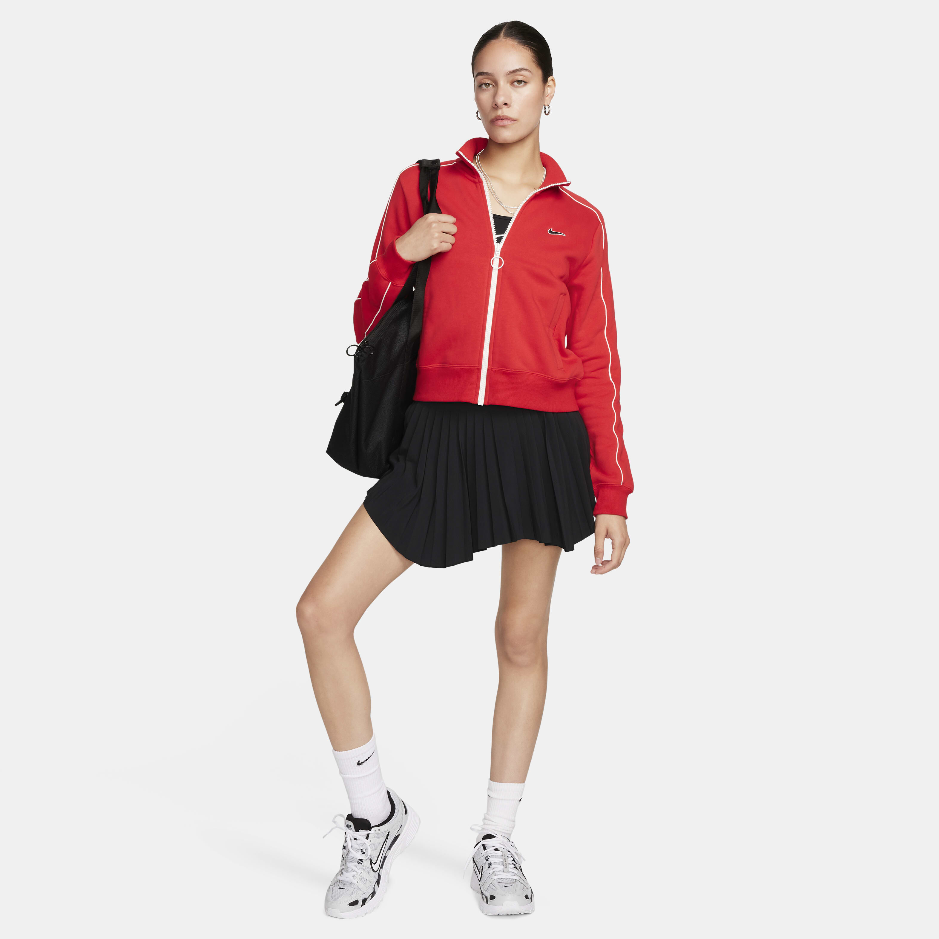 نايكي سبورتسوير image number 6