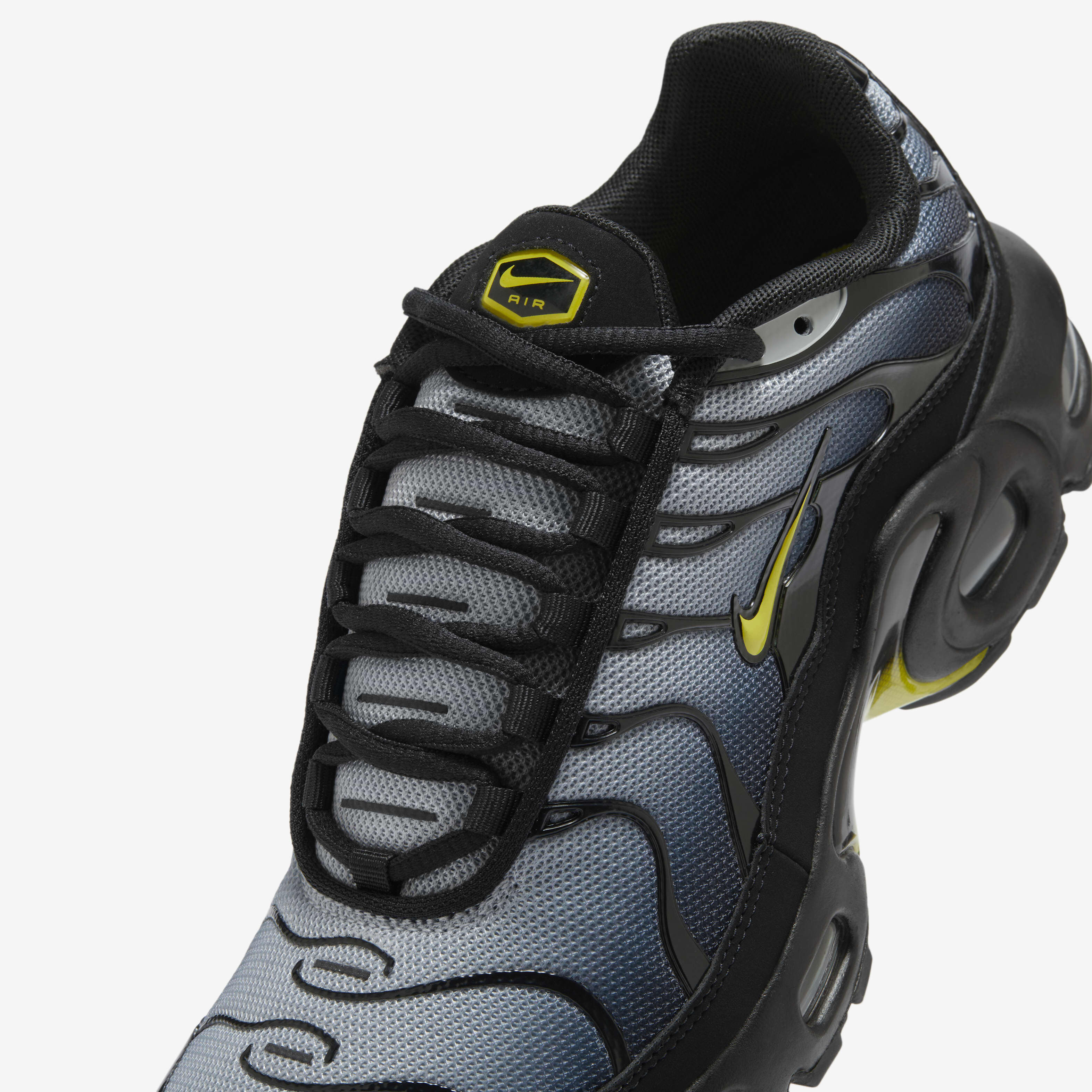 Nike Air Max Plus image number 6