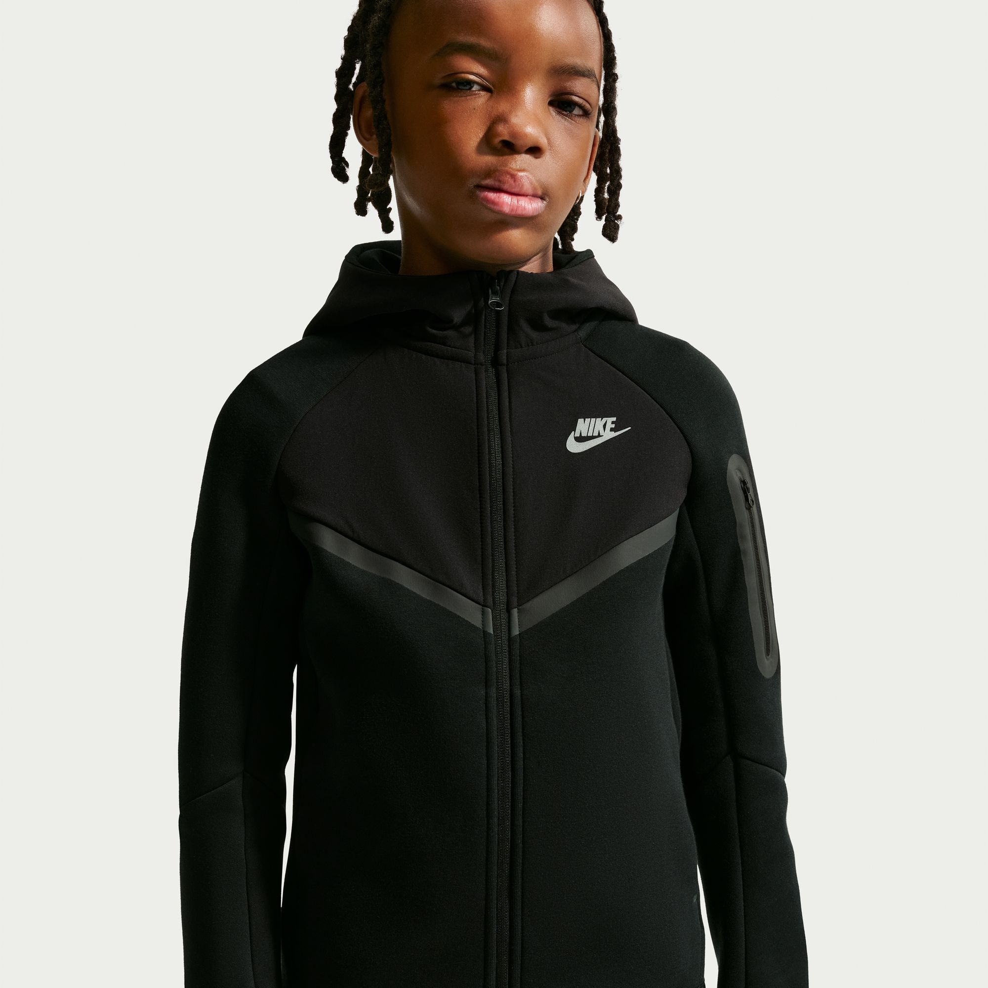 Nike Sportswear Tech Fleece image number 2