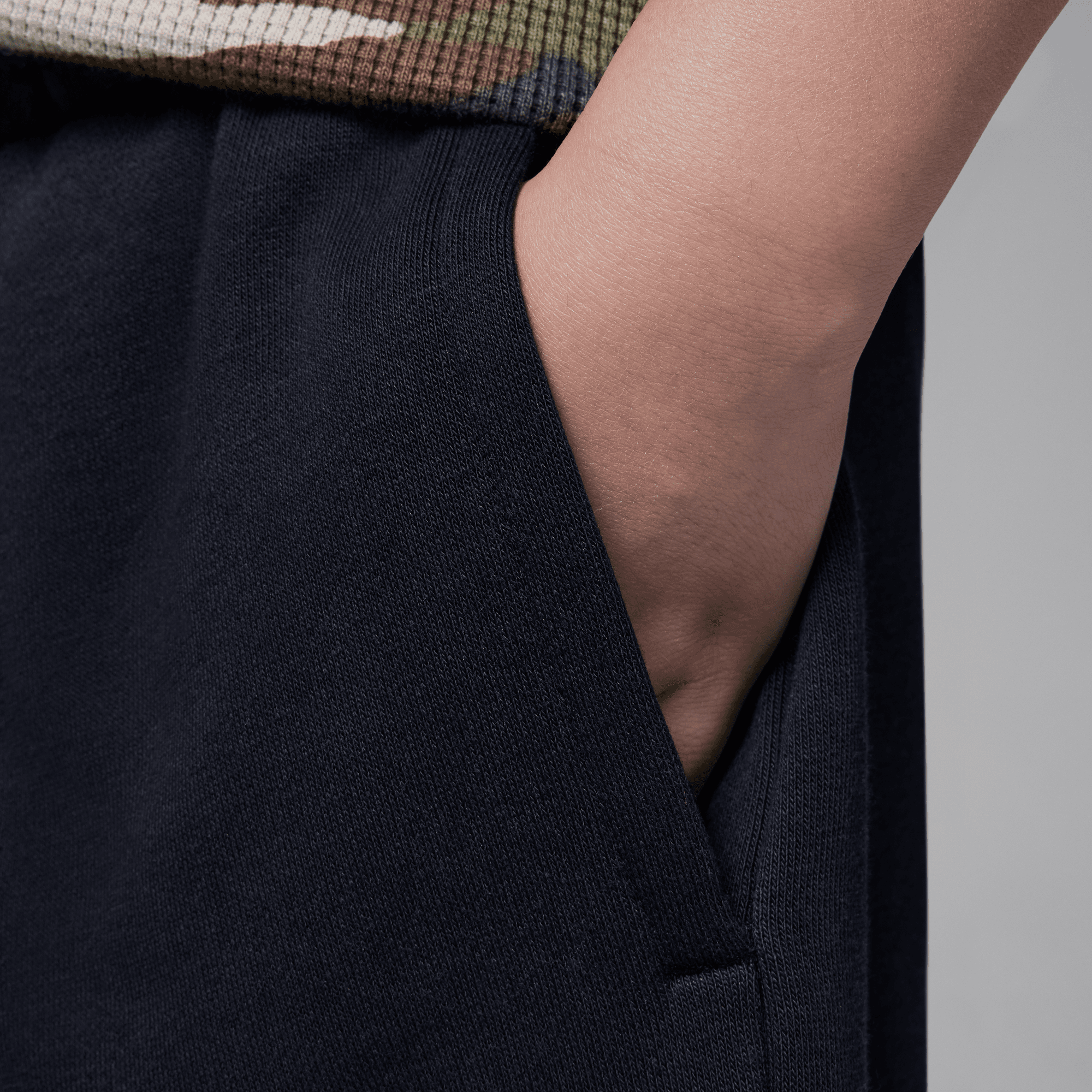 Jordan MJ Brooklyn French Terry Essentials image number 3