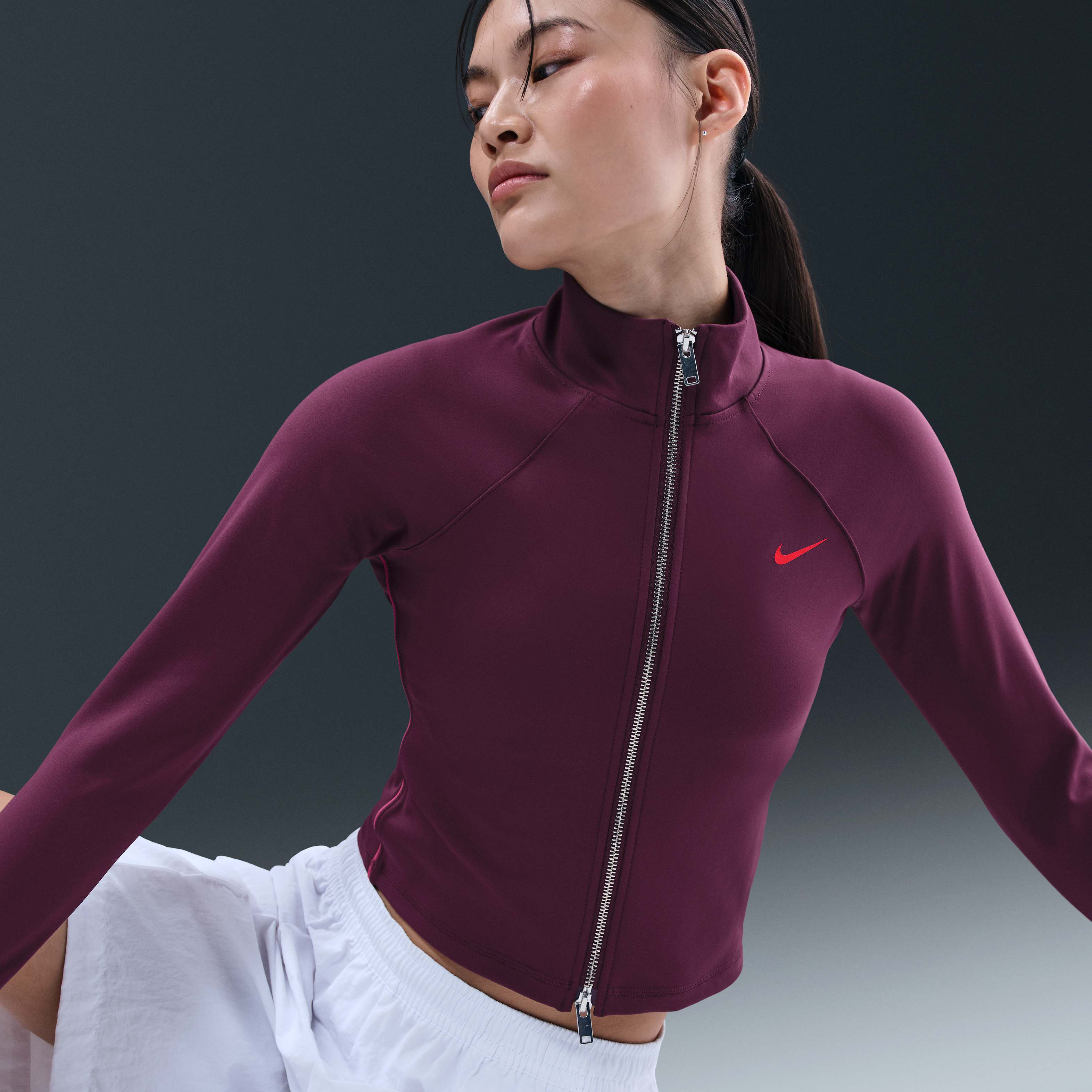 نايكي سبورتسوير image number 2