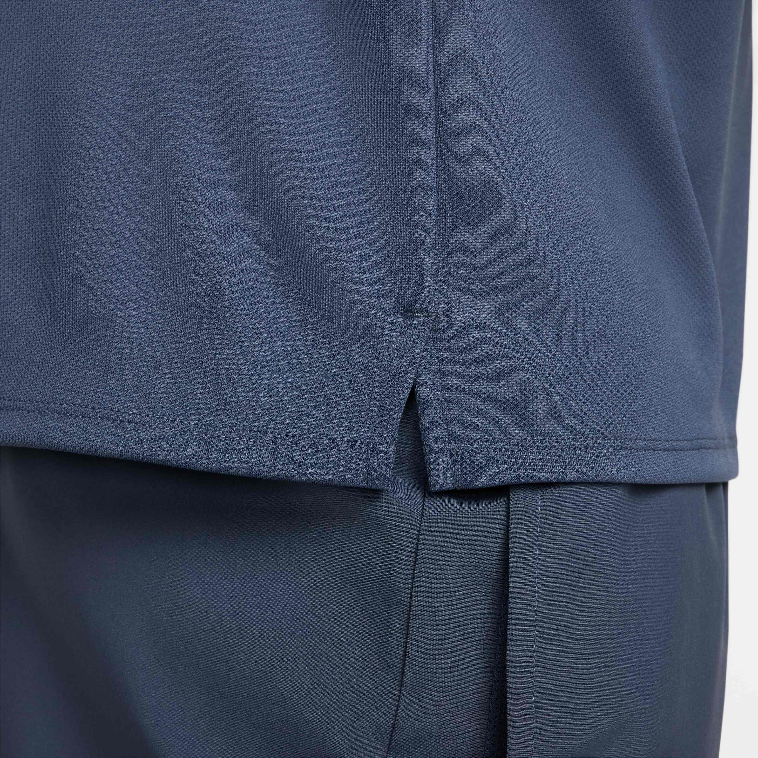 نايكي ميلر image number 3