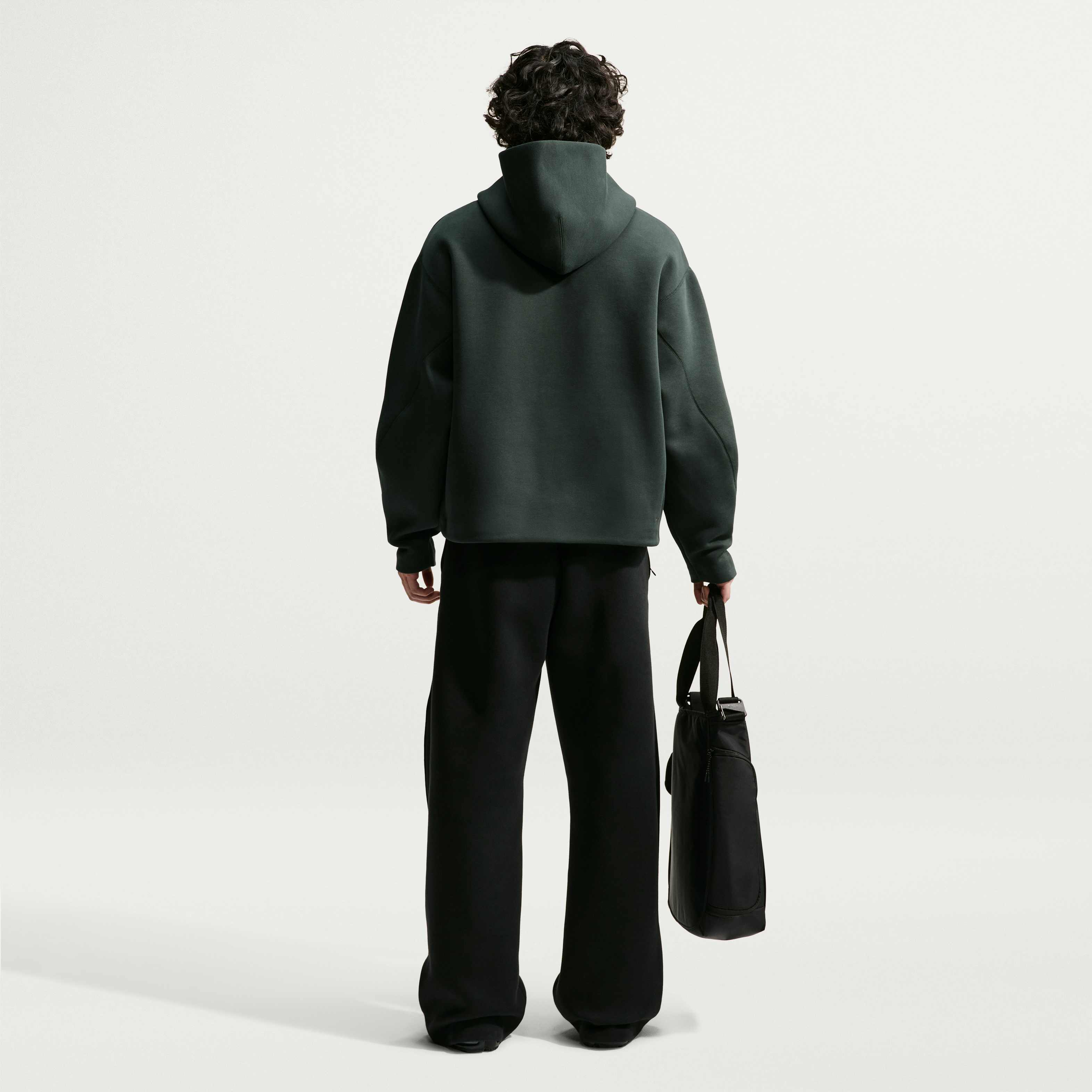 Nike Tech image number 4