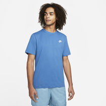 Nike Sportswear Club