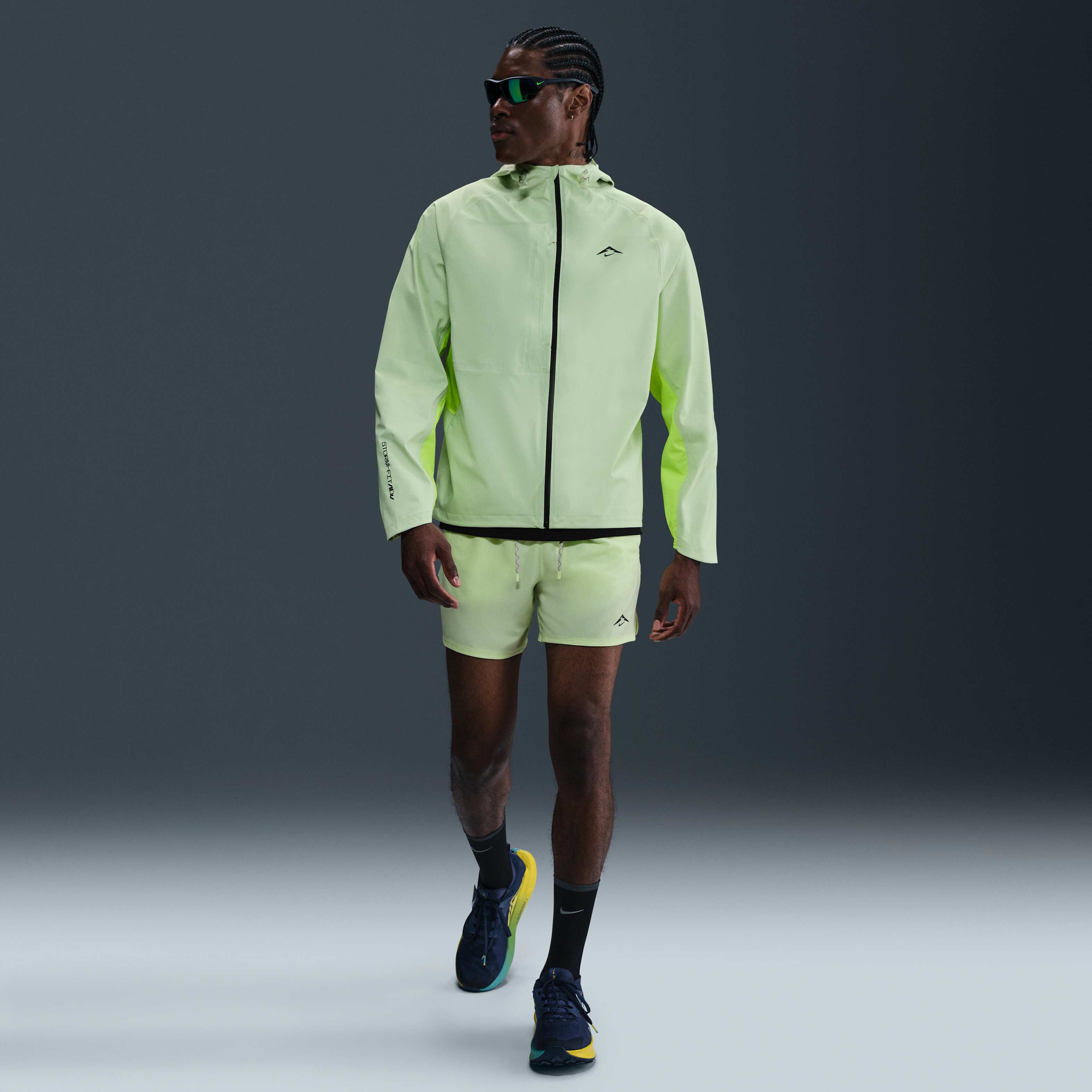 Nike Cosmic Peaks image number 3