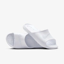 Nike Victori One