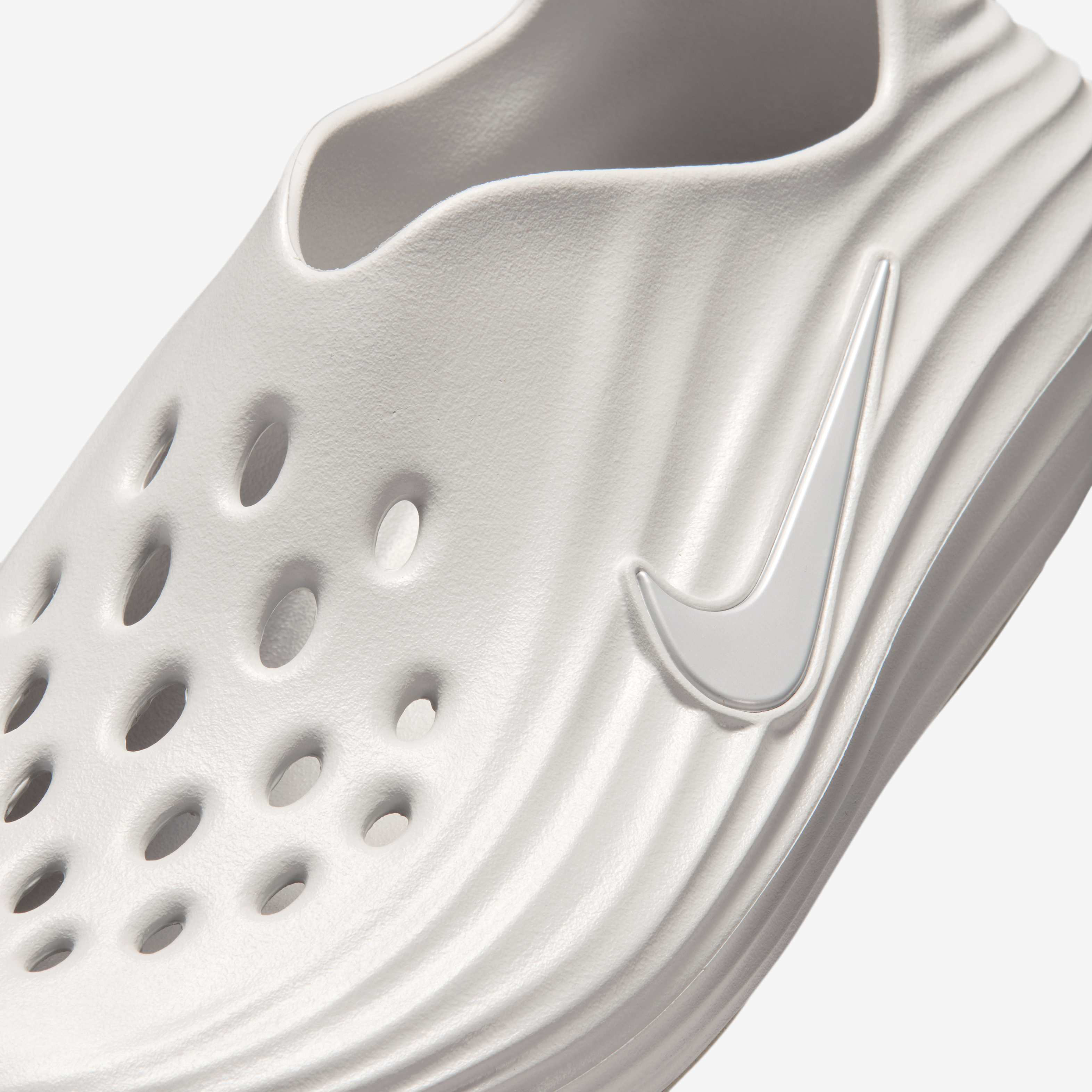 Nike ReactX Rejuven8 image number 6