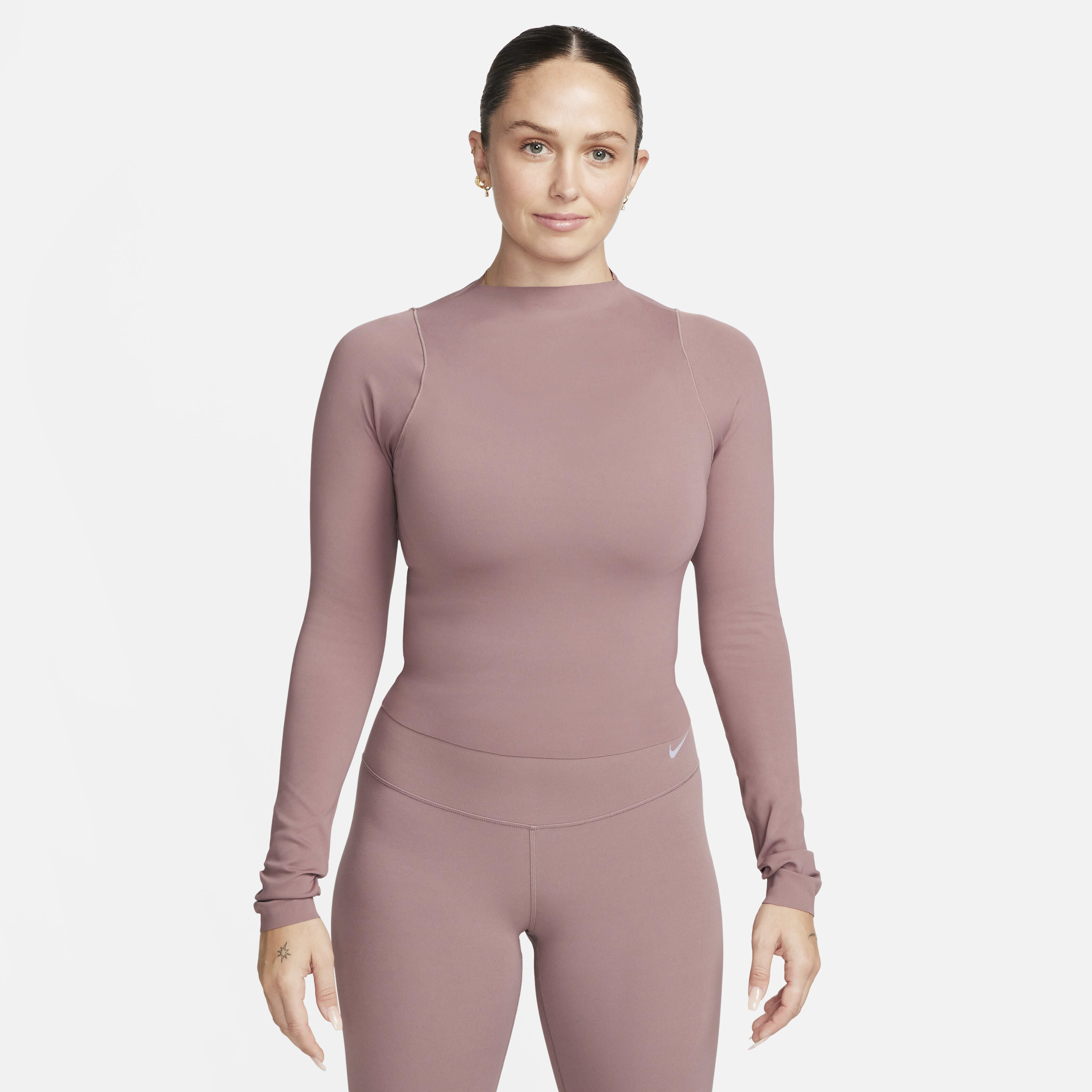 工場直売 Buy Nike Zenvy Women's Dri-FIT Long-Sleeve Top - Smokey スニーカー