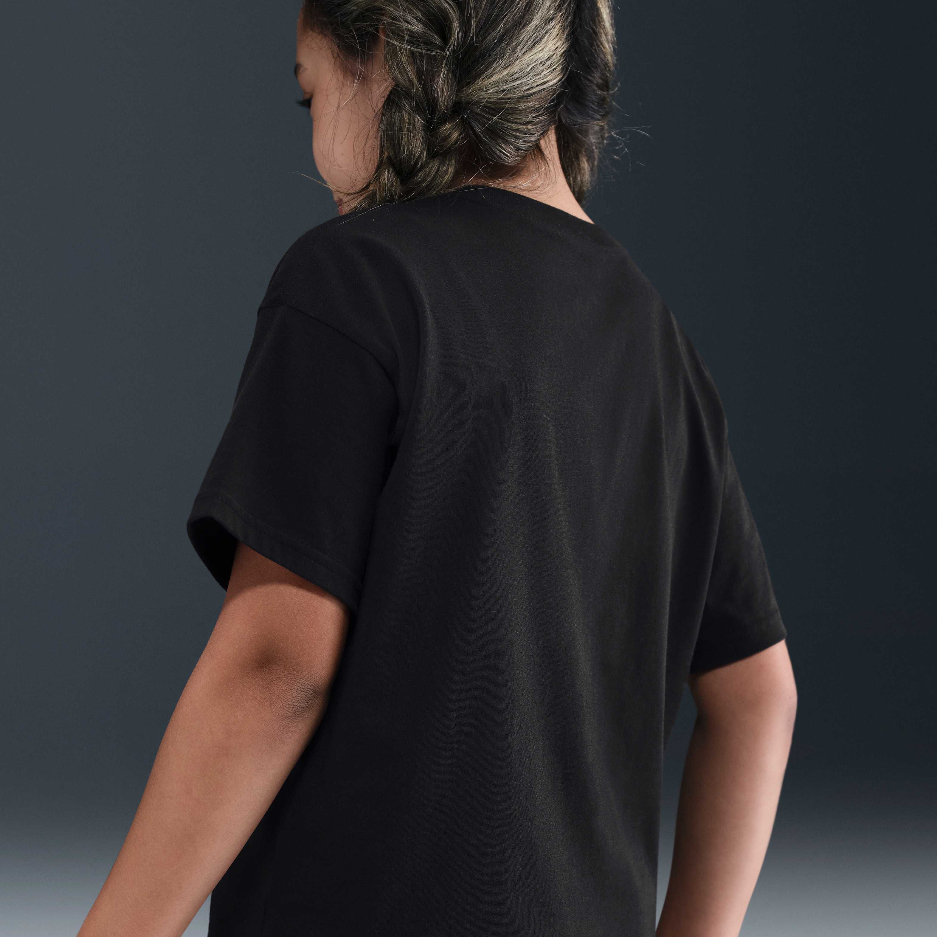 نايكي سبورتسوير image number 1