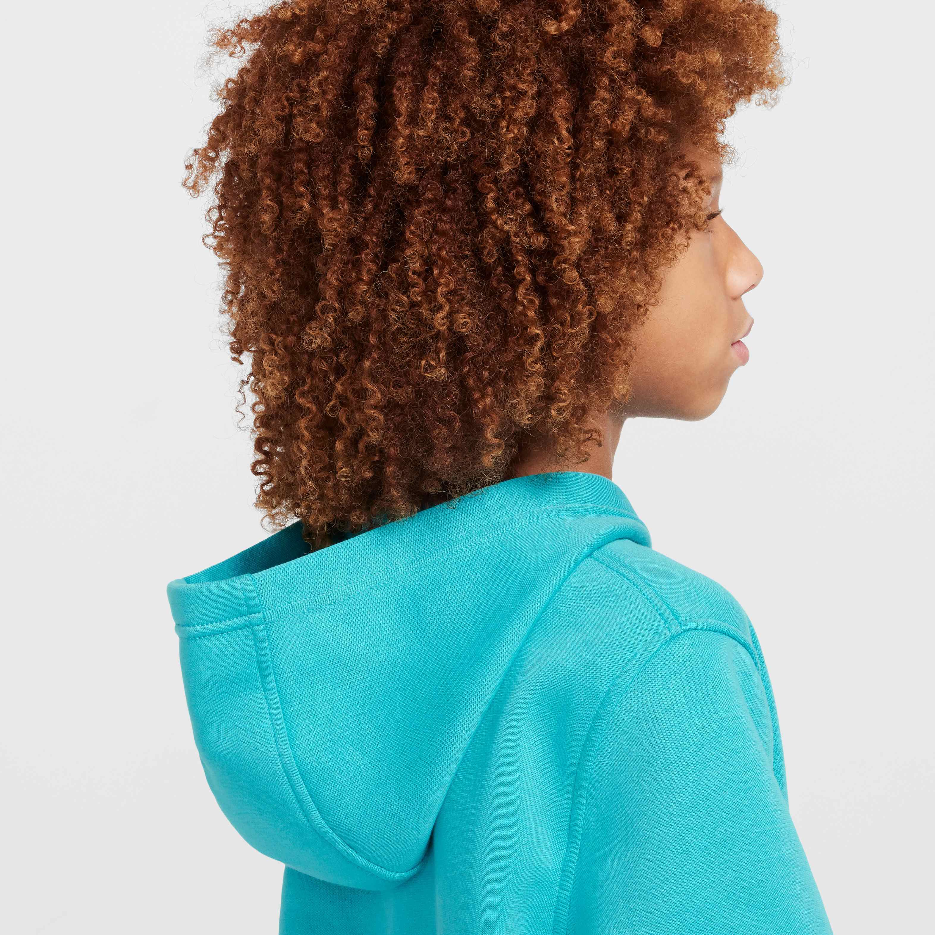 نايكي سبورتسوير كلوب فليس image number 5