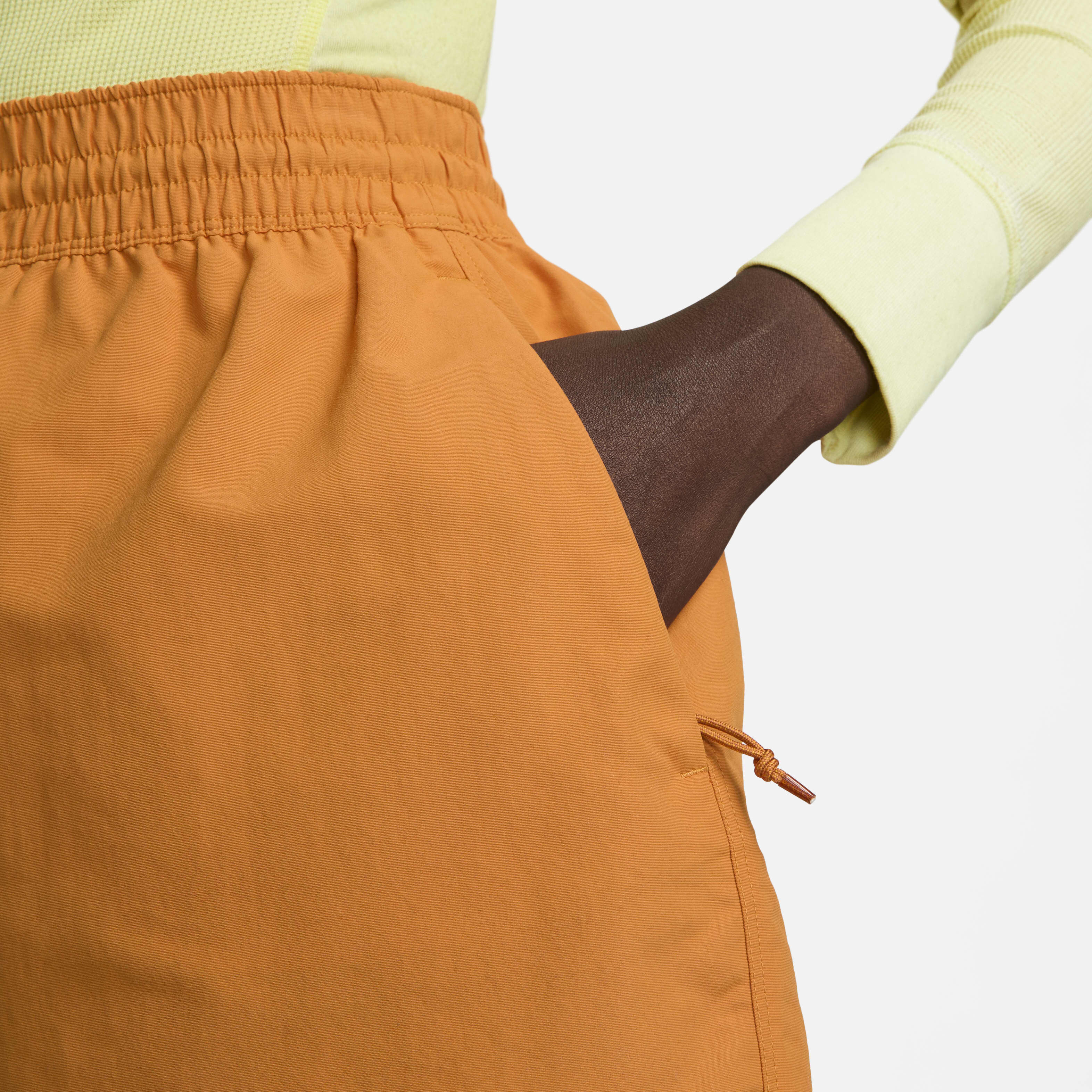 Nike ACG image number 4