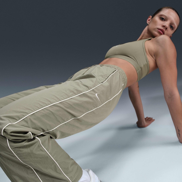 Nike Windrunner image number 4 Nike Windrunner image number 4