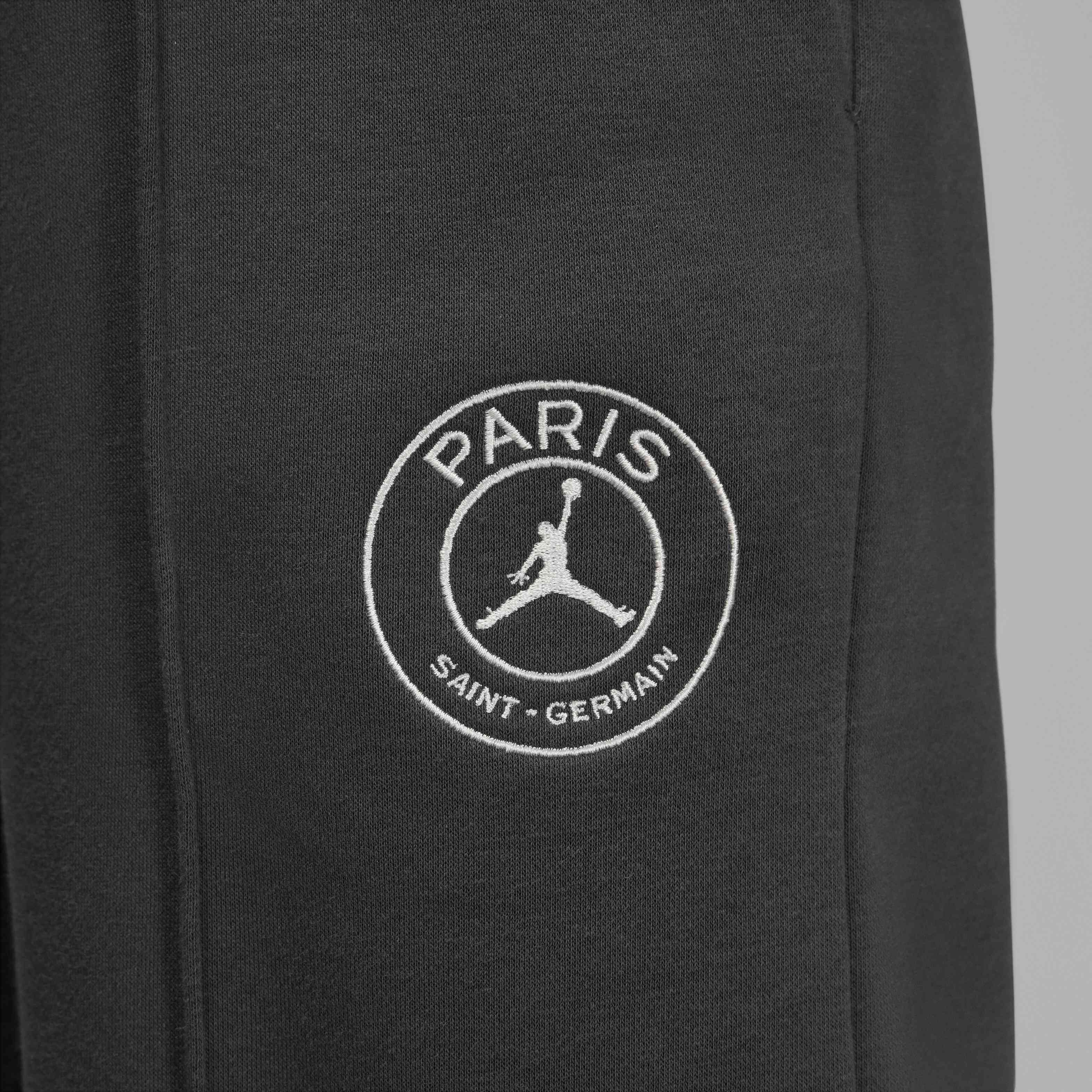 Paris Saint-Germain image number 4