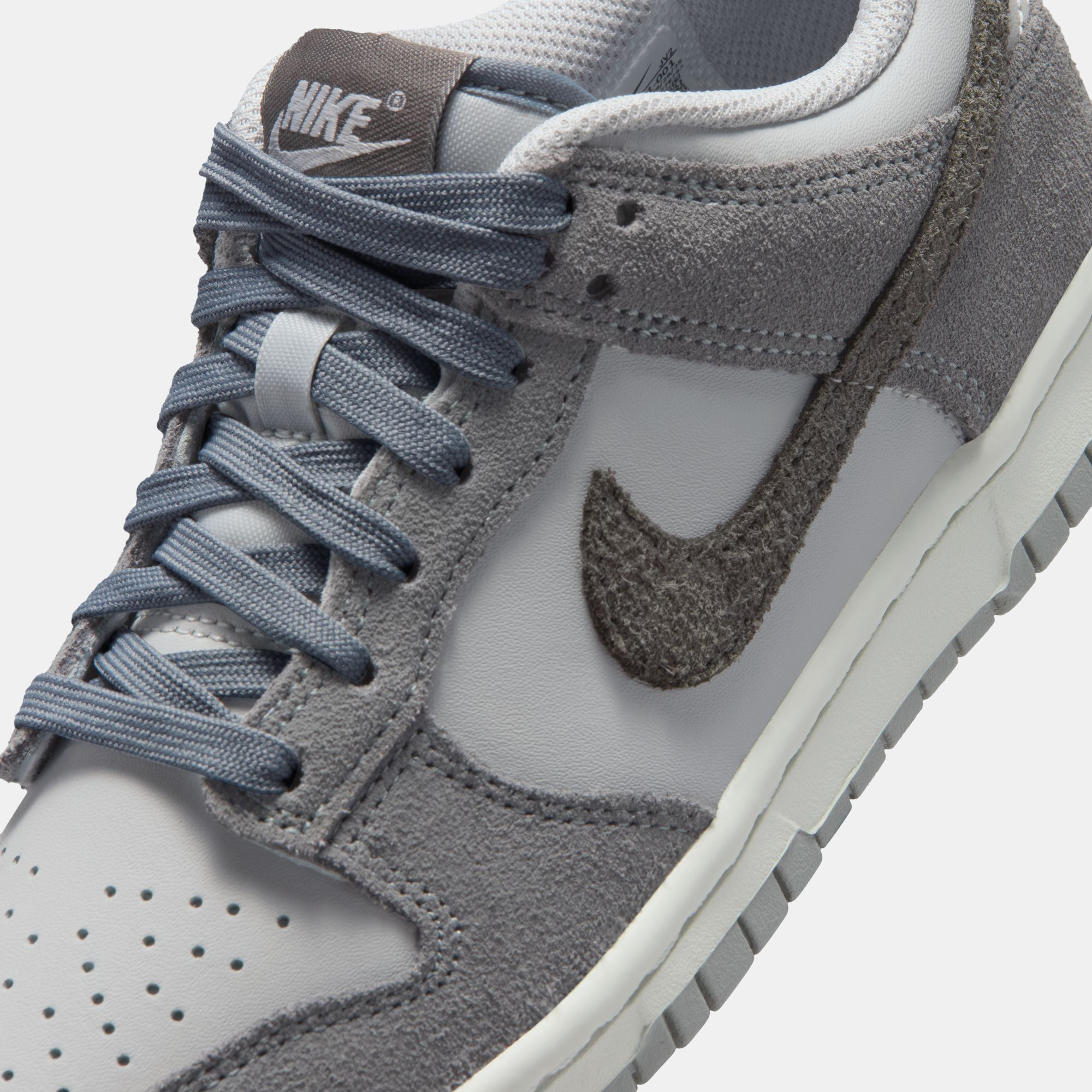 Nike Dunk Low SE image number 8