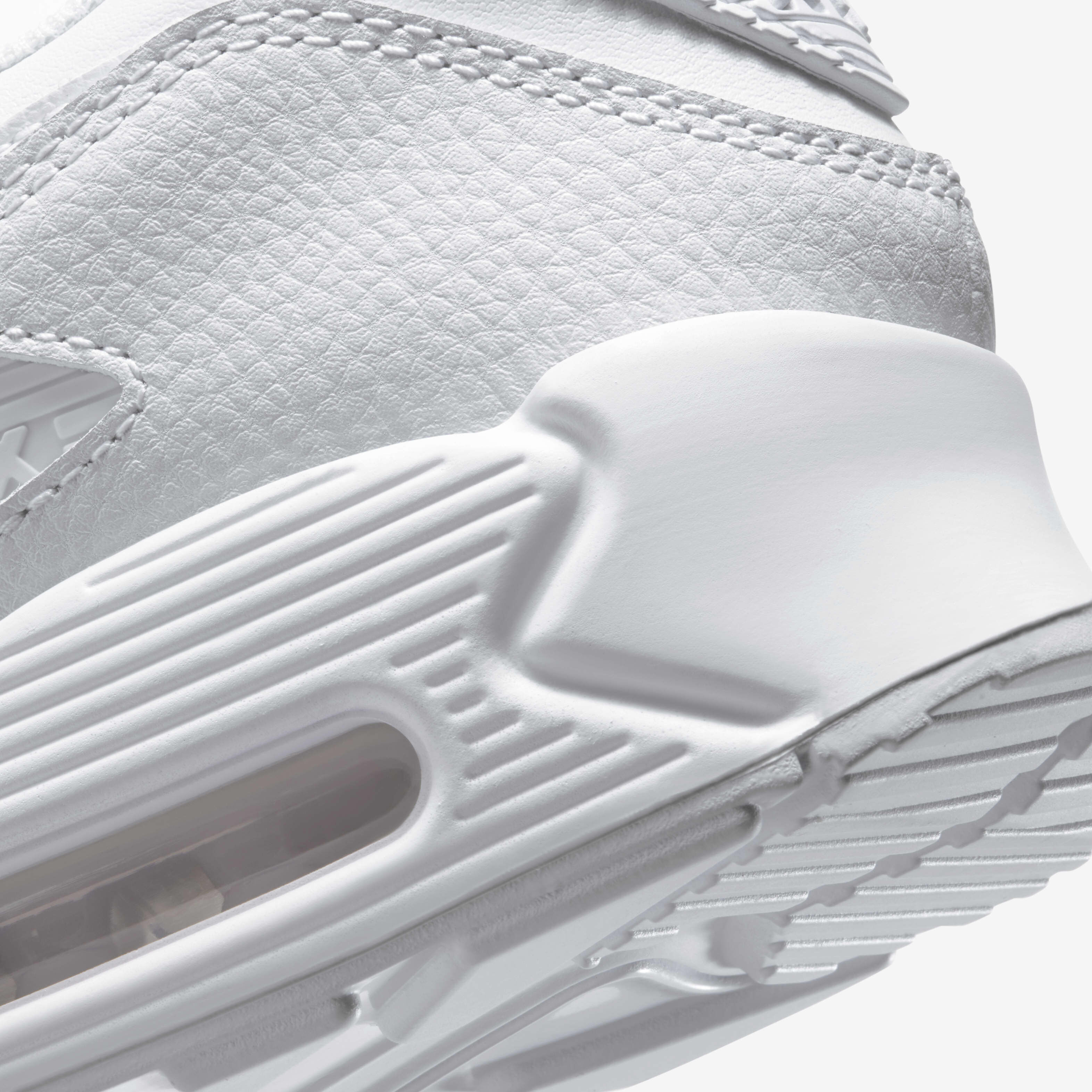 Buy Air Max 90 LTR Men s Shoes Nike Saudi Official
