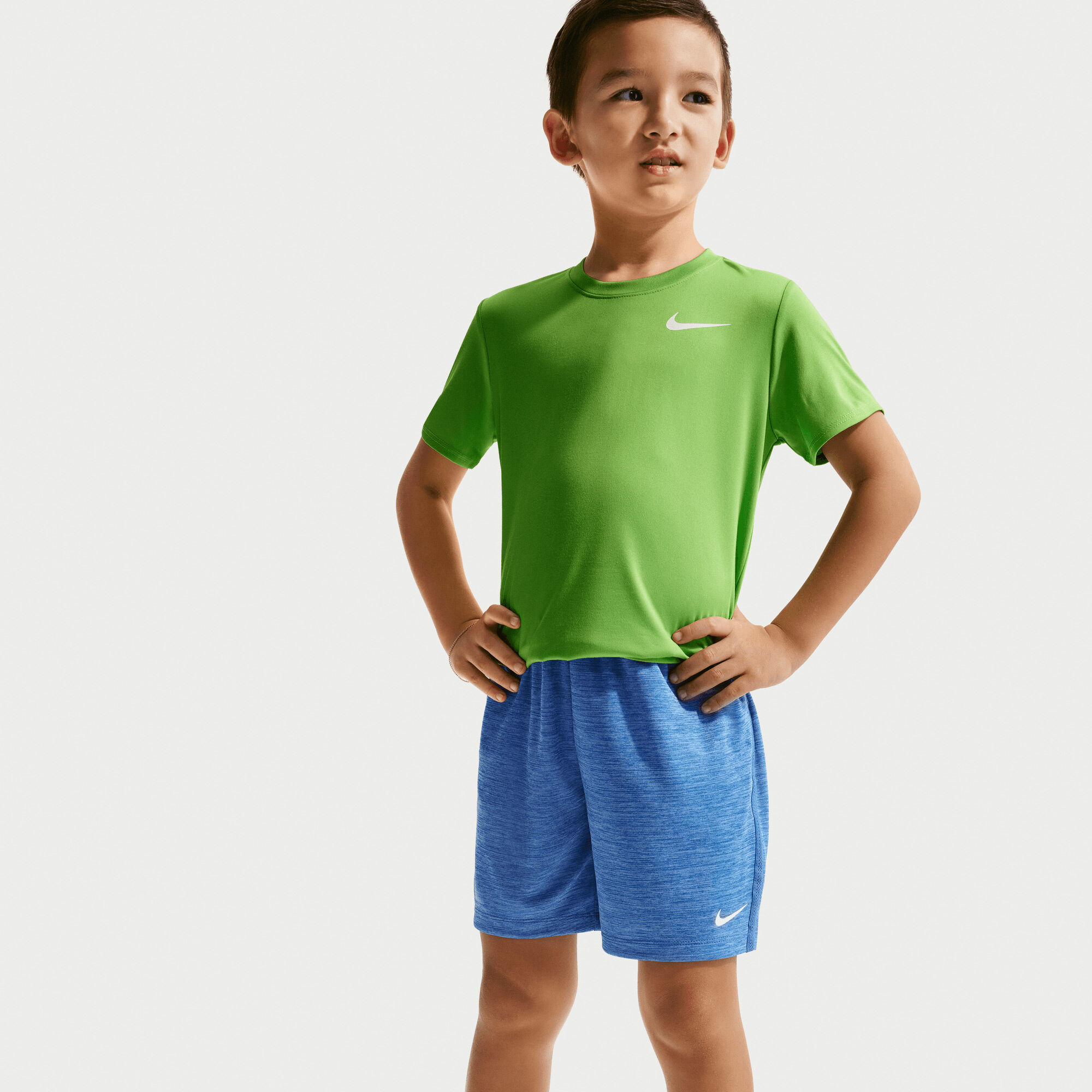 Nike image number 4