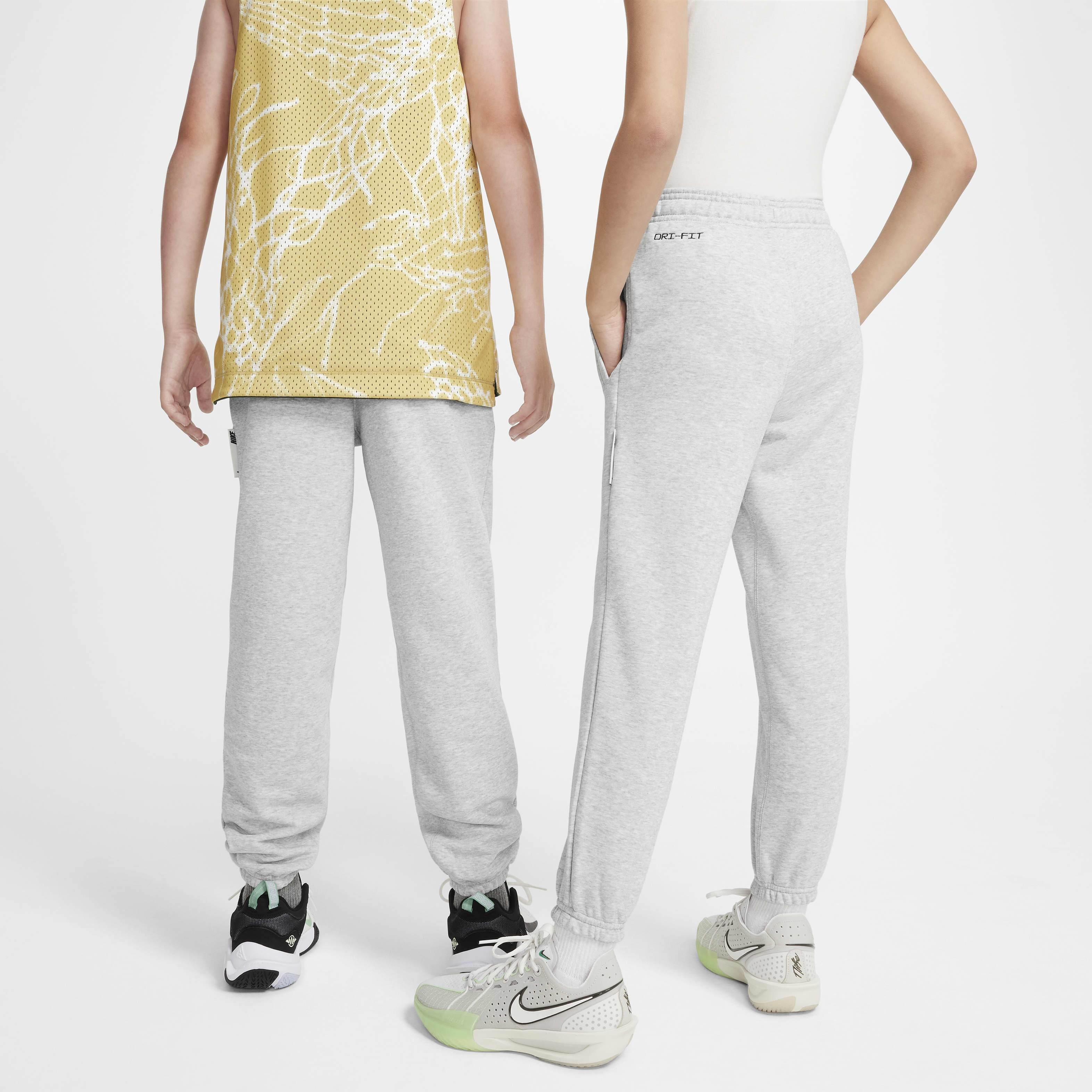 Nike standard fit fleece trousers deals