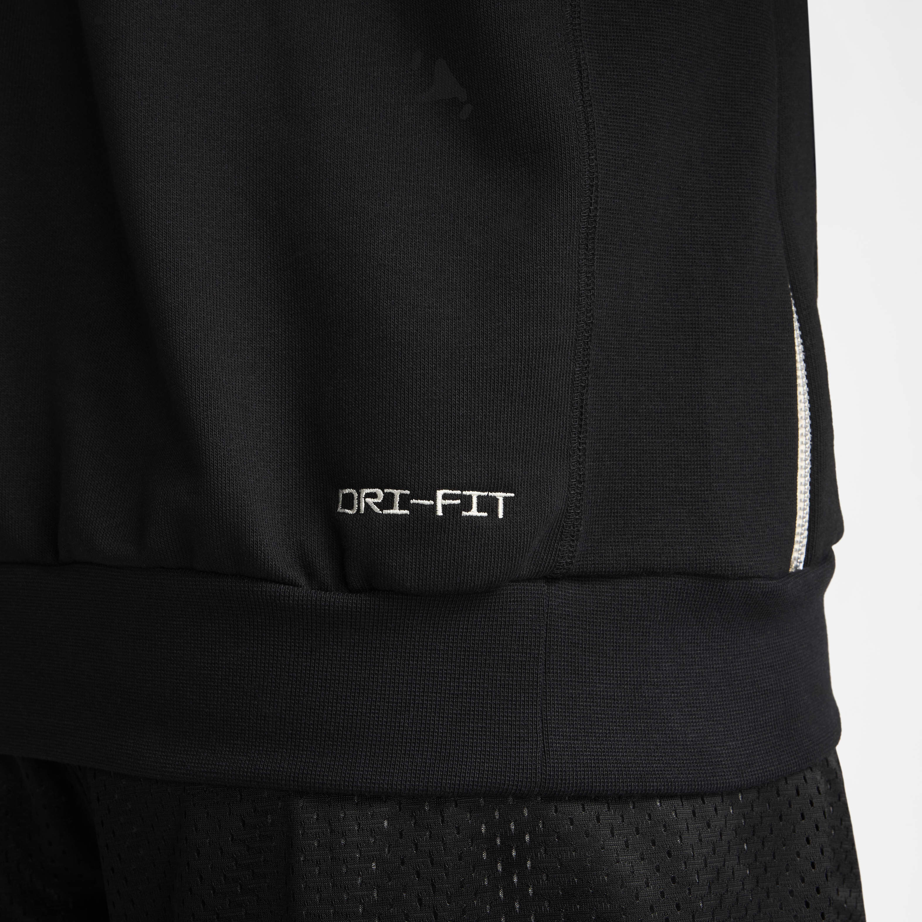 Nike Standard Issue image number 7