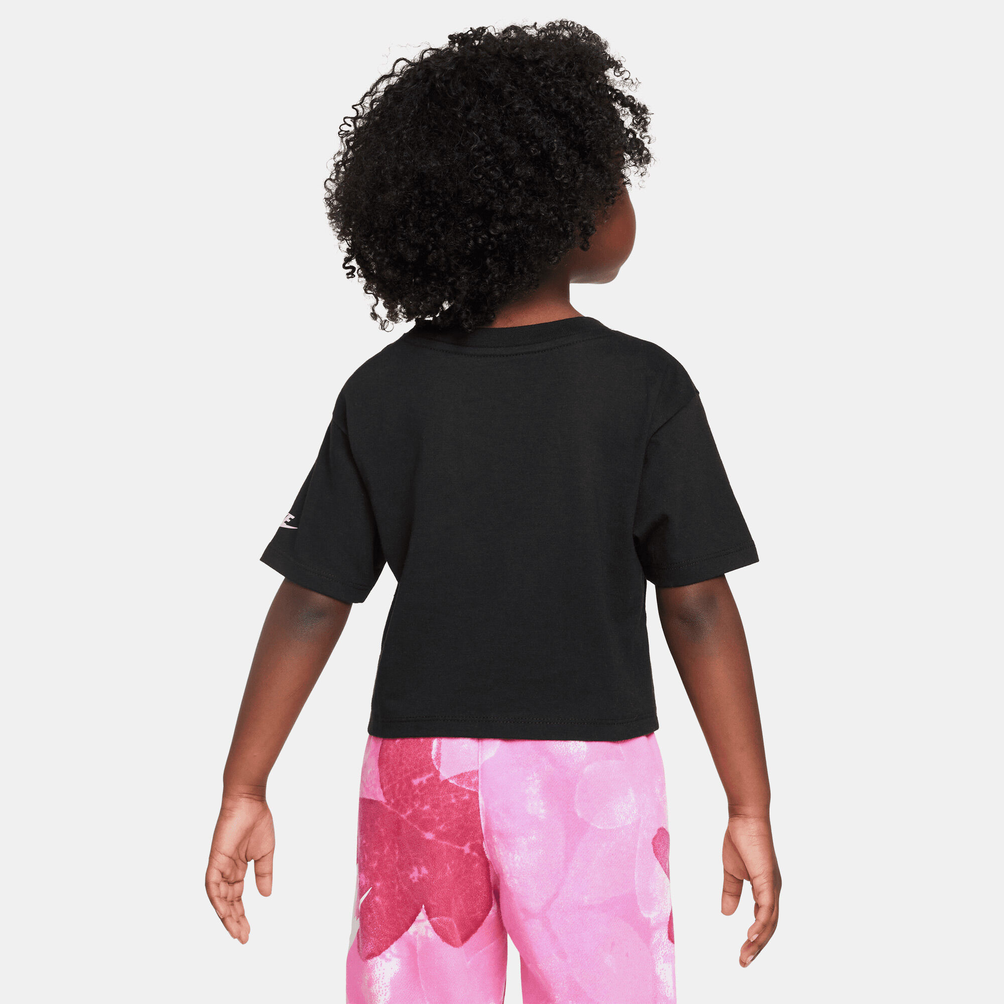 تيشيرت بوكسي نايكي ساي-داي image number 1