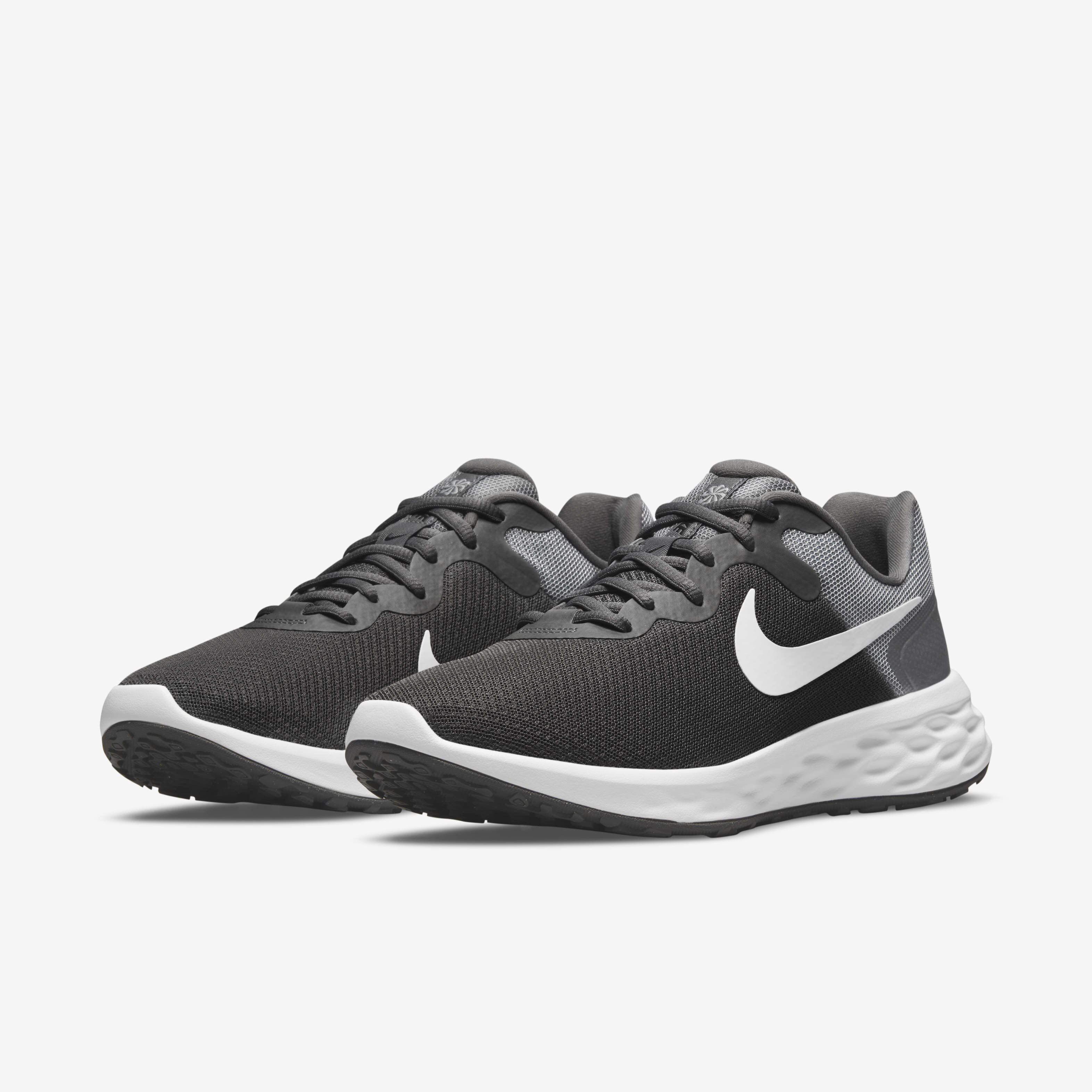 Nike Revolution 6 image number 4