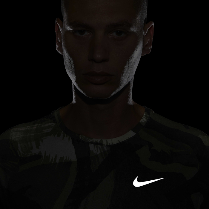 Nike Dri-FIT Miler image number 5 Nike Dri-FIT Miler image number 5