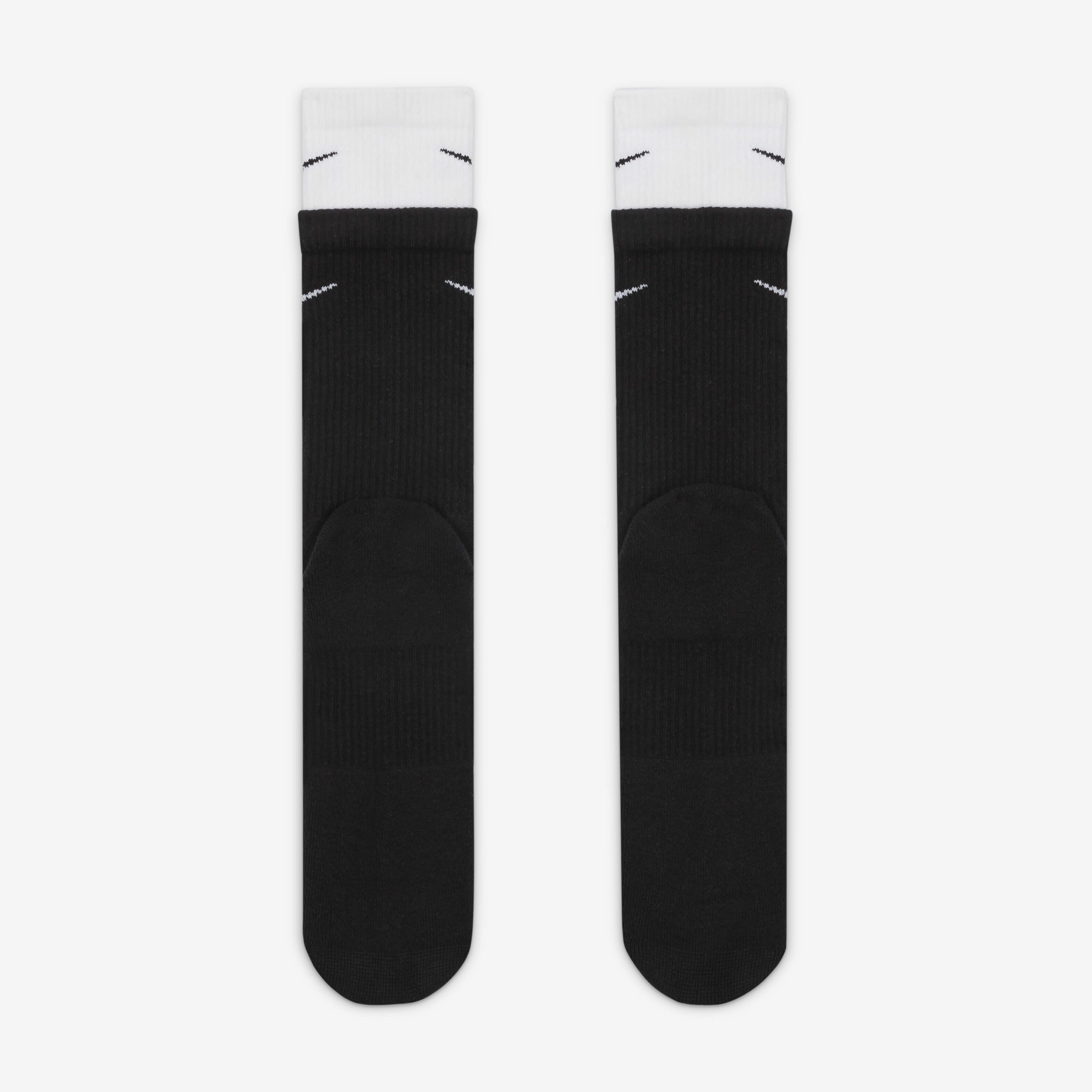 Nike Everyday Plus Cushioned image number 2