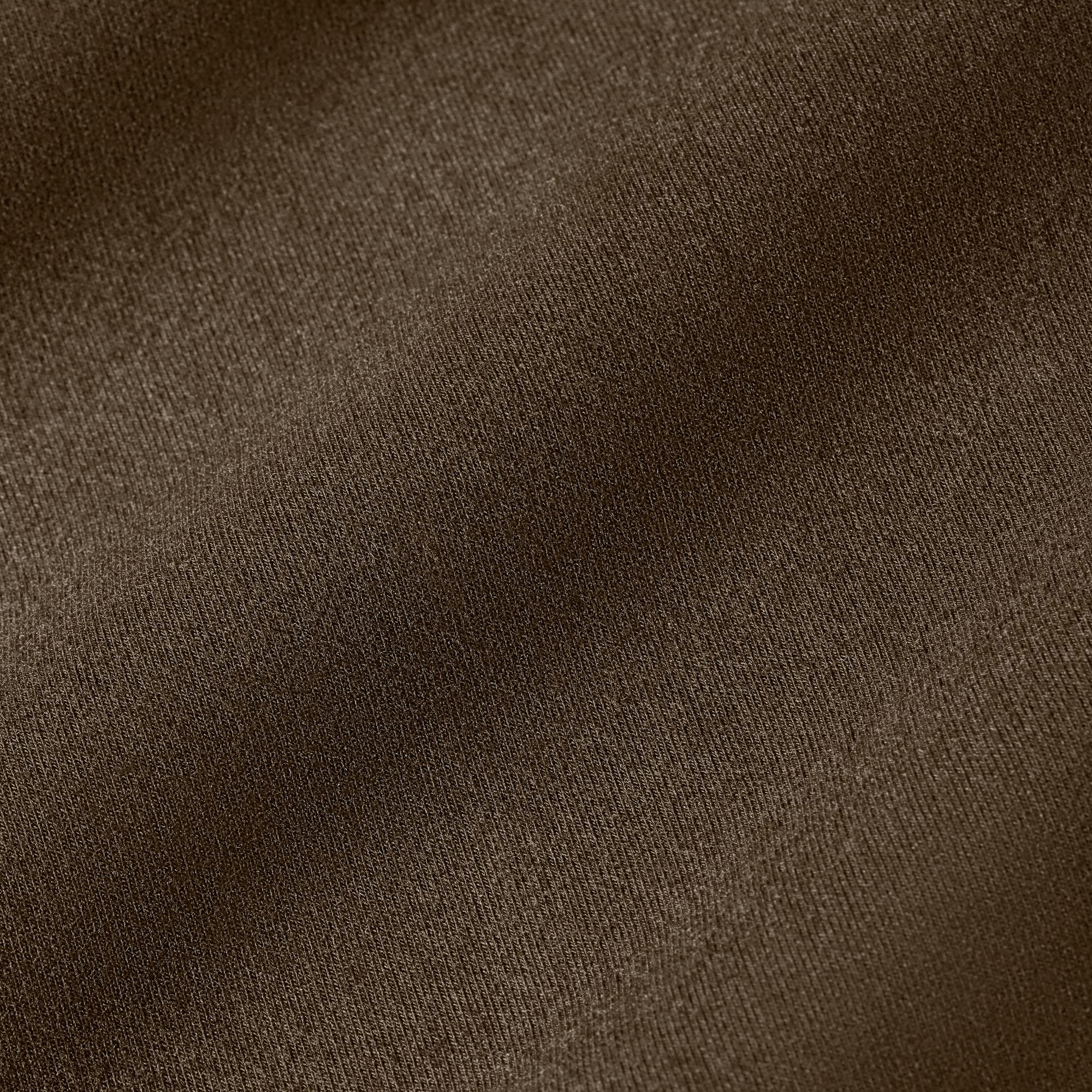 Zoom image