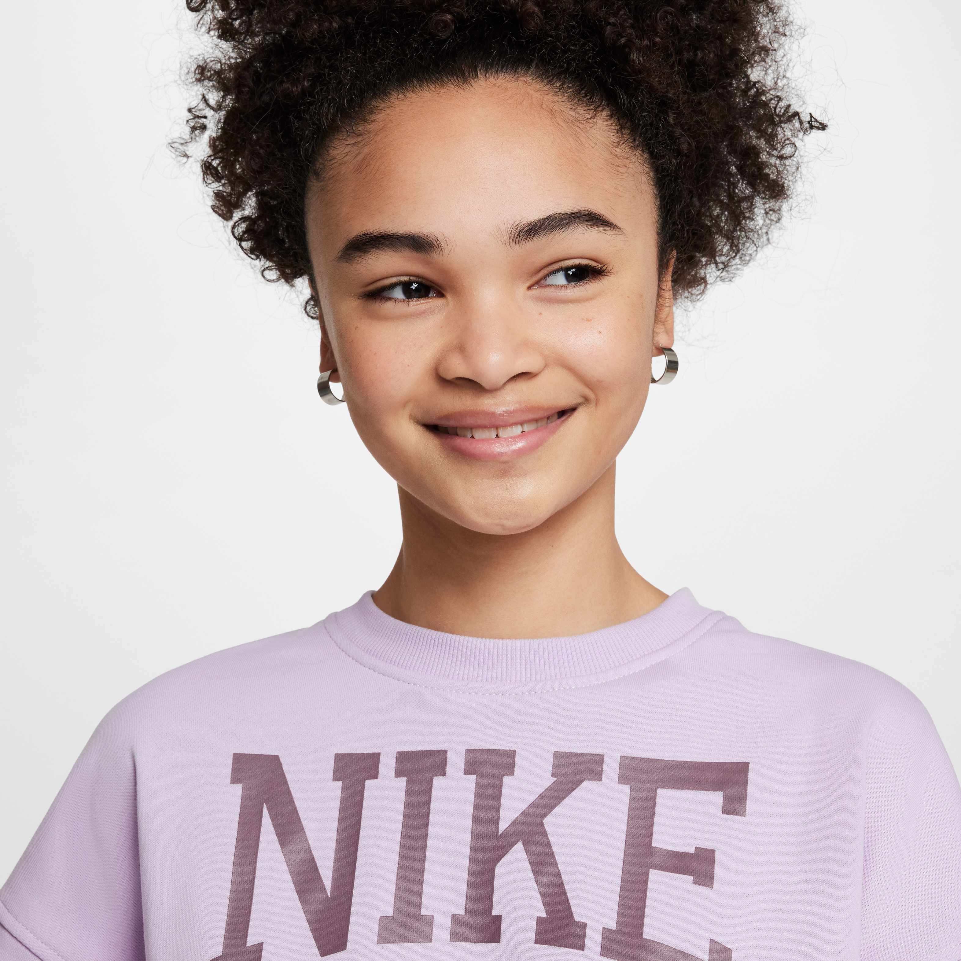 Nike Sportswear Club image number 2