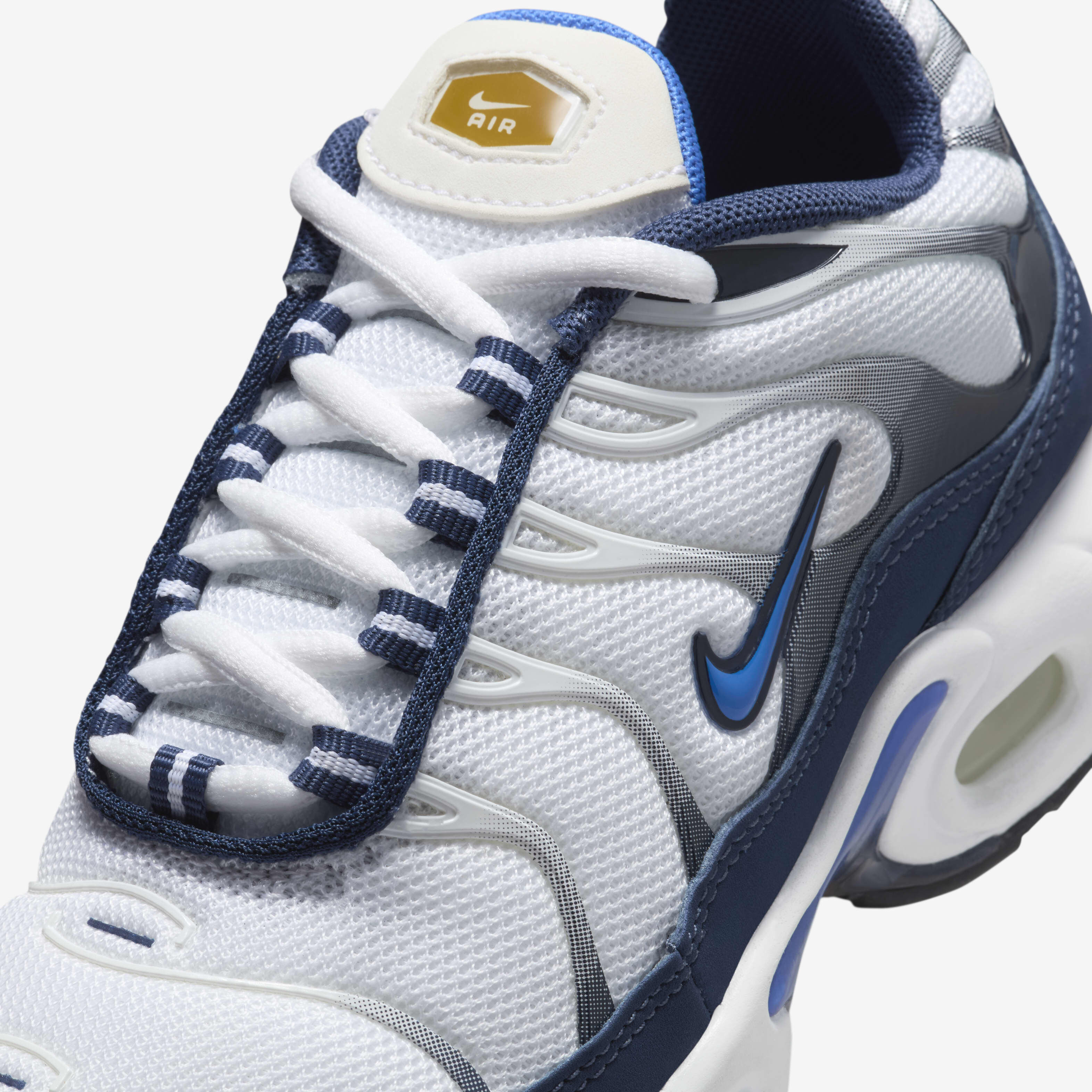 Buy Nike Air Max Plus Younger Kids Shoes Nike Saudi Official