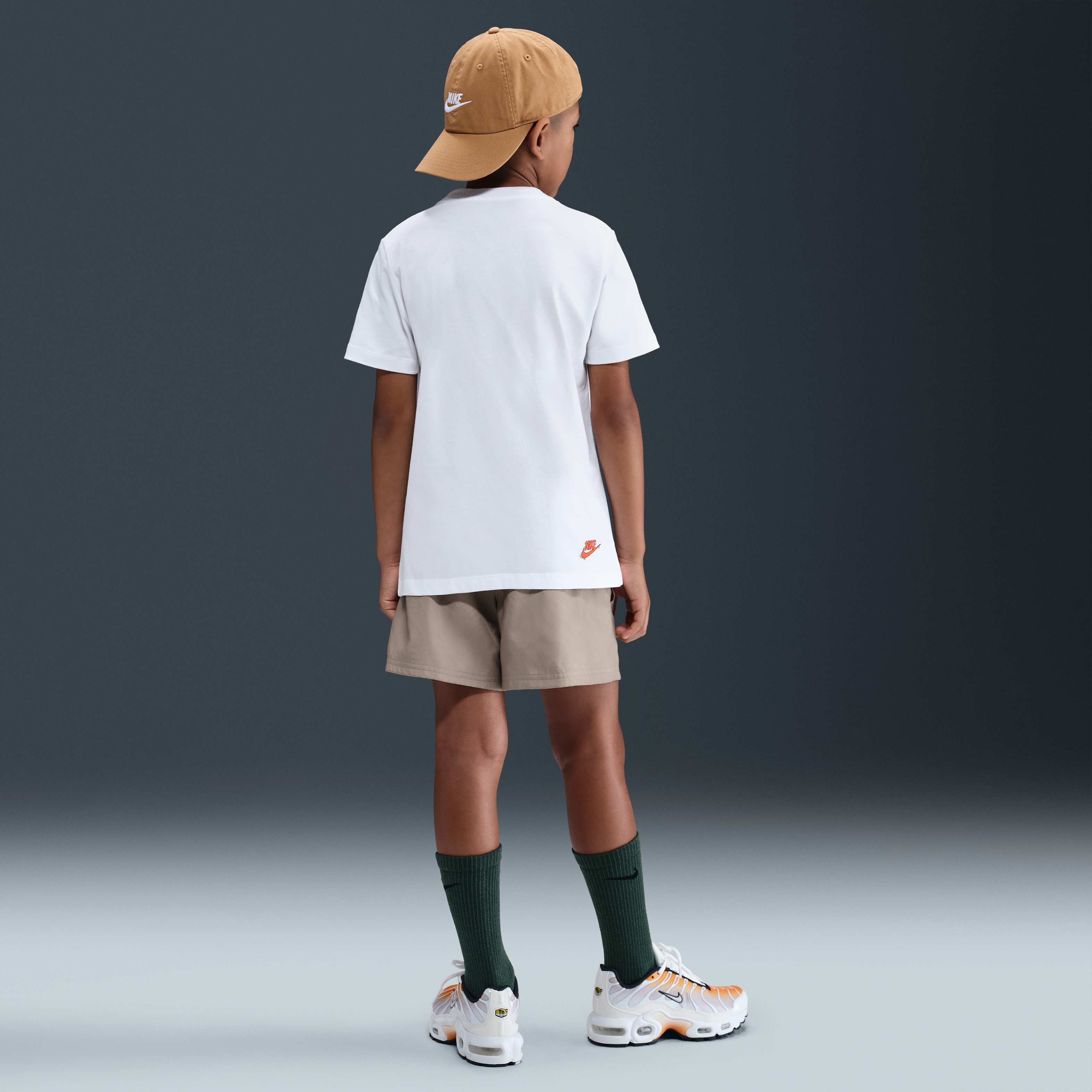 Nike Sportswear image number 4