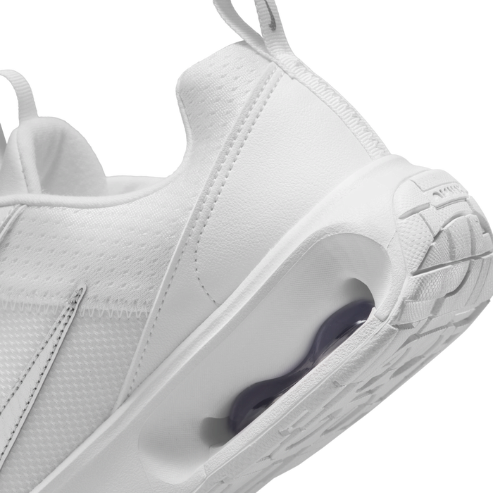 Nike air max motion 2 top women's sneakers black and white