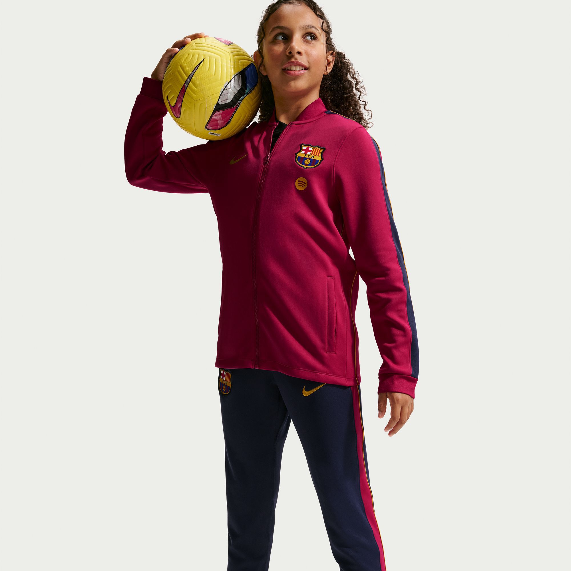 F.C. Barcelona Strike image number 2