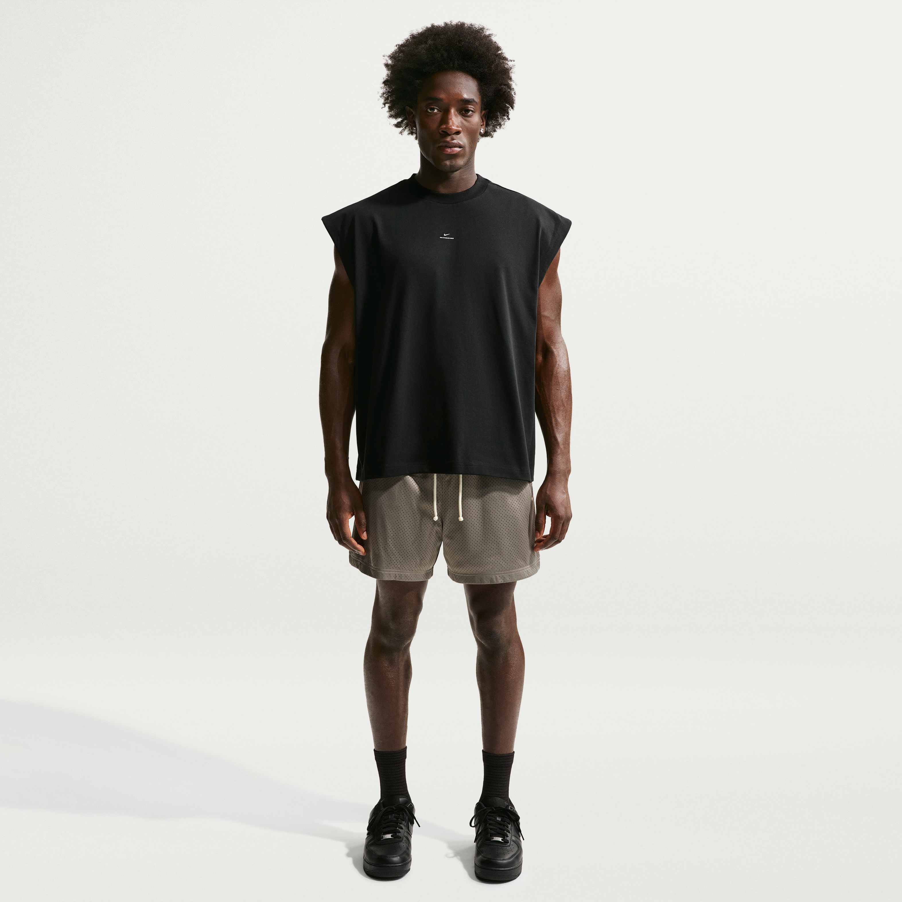 نايكي ستاندرد ايشيو image number 3