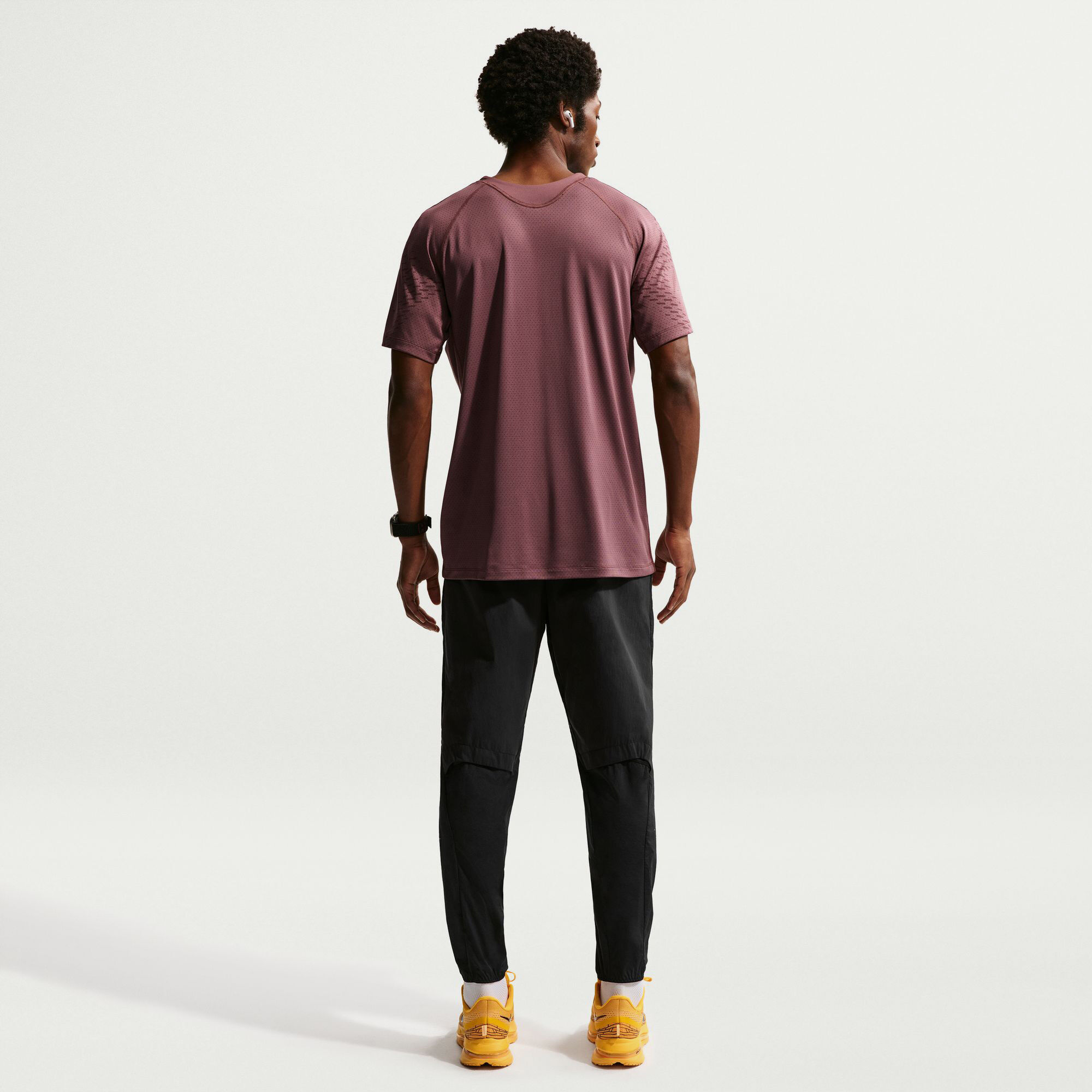 Nike Stride Plus image number 1