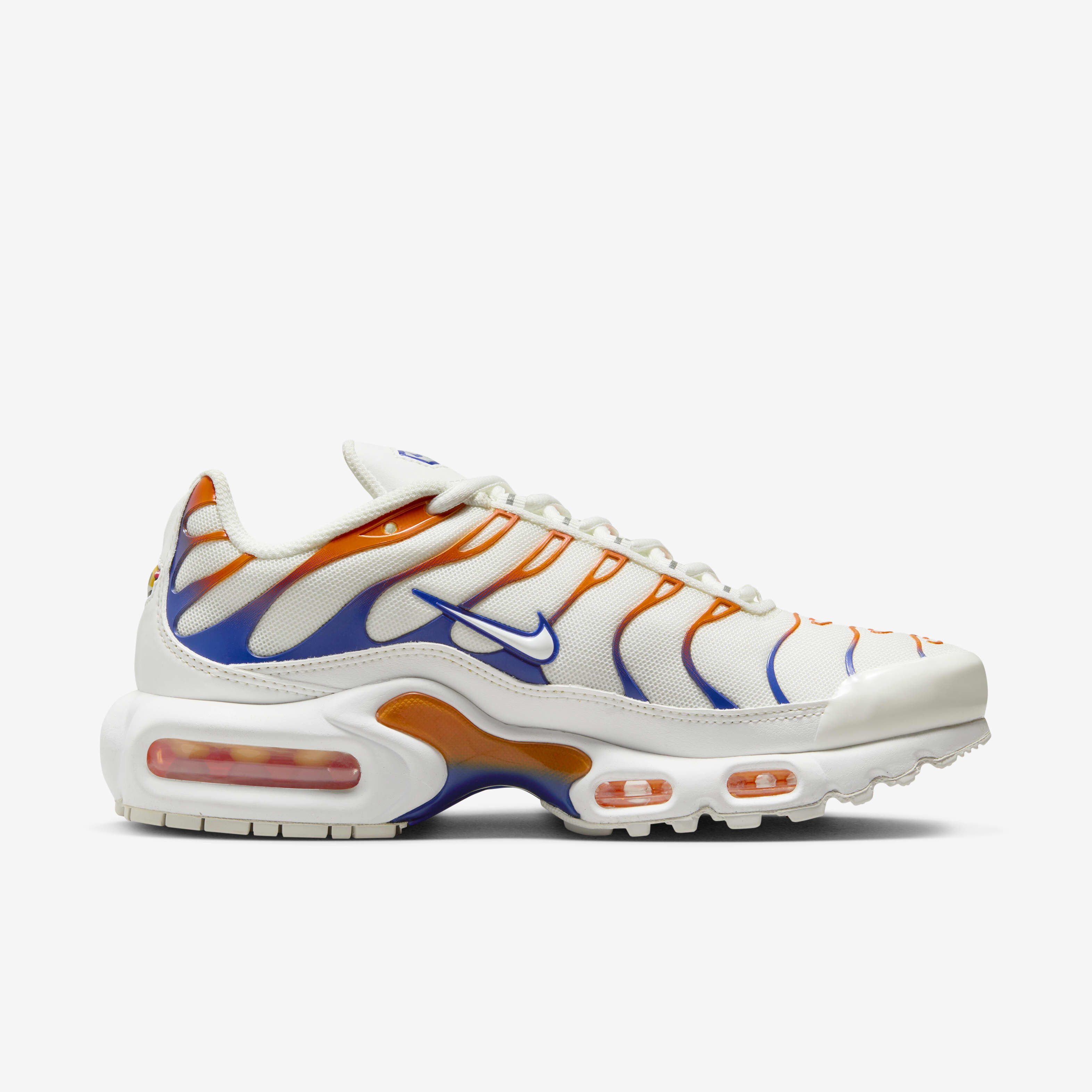All red air max plus womens hotsell
