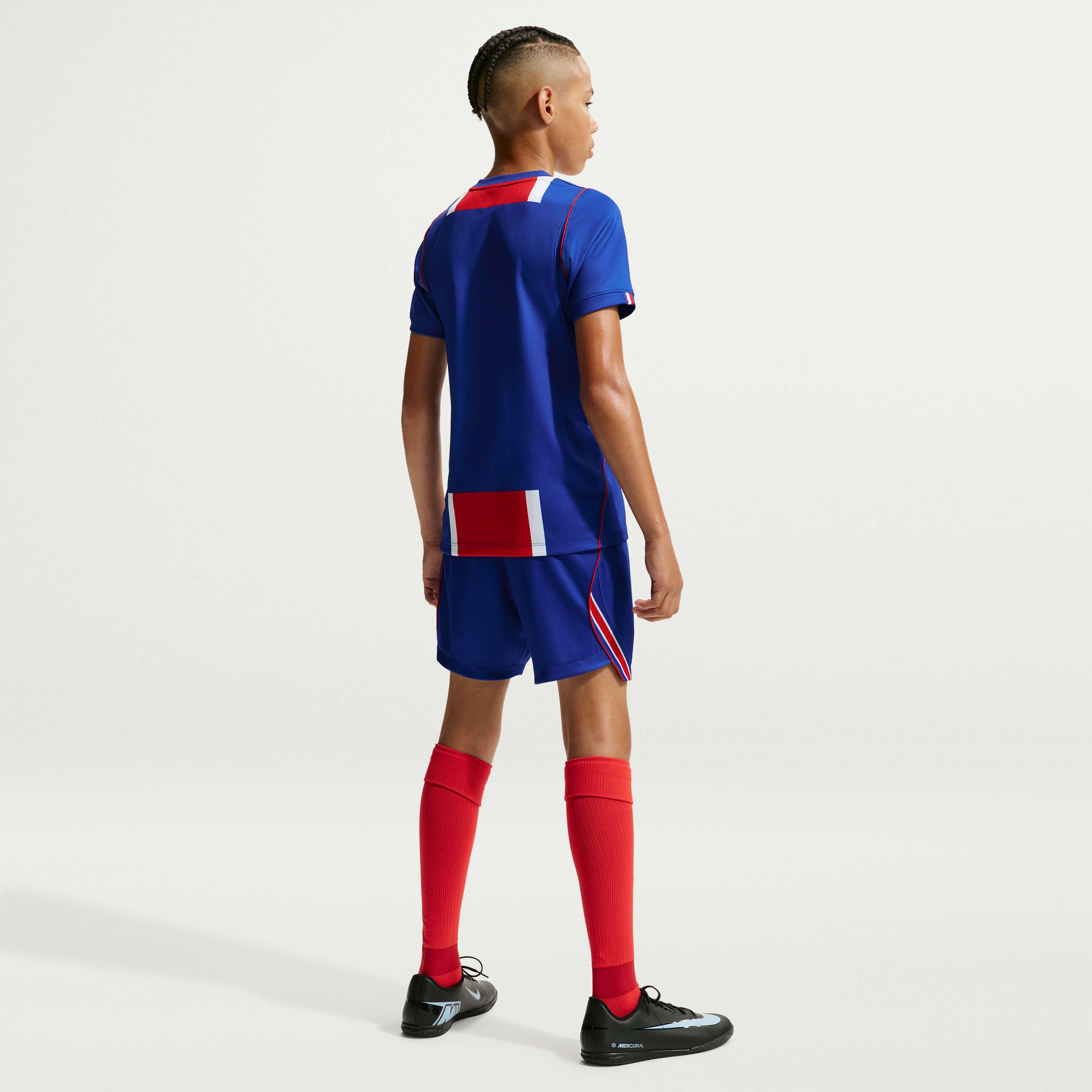 Paris Saint-Germain 2026/27 Stadium Home image number 5